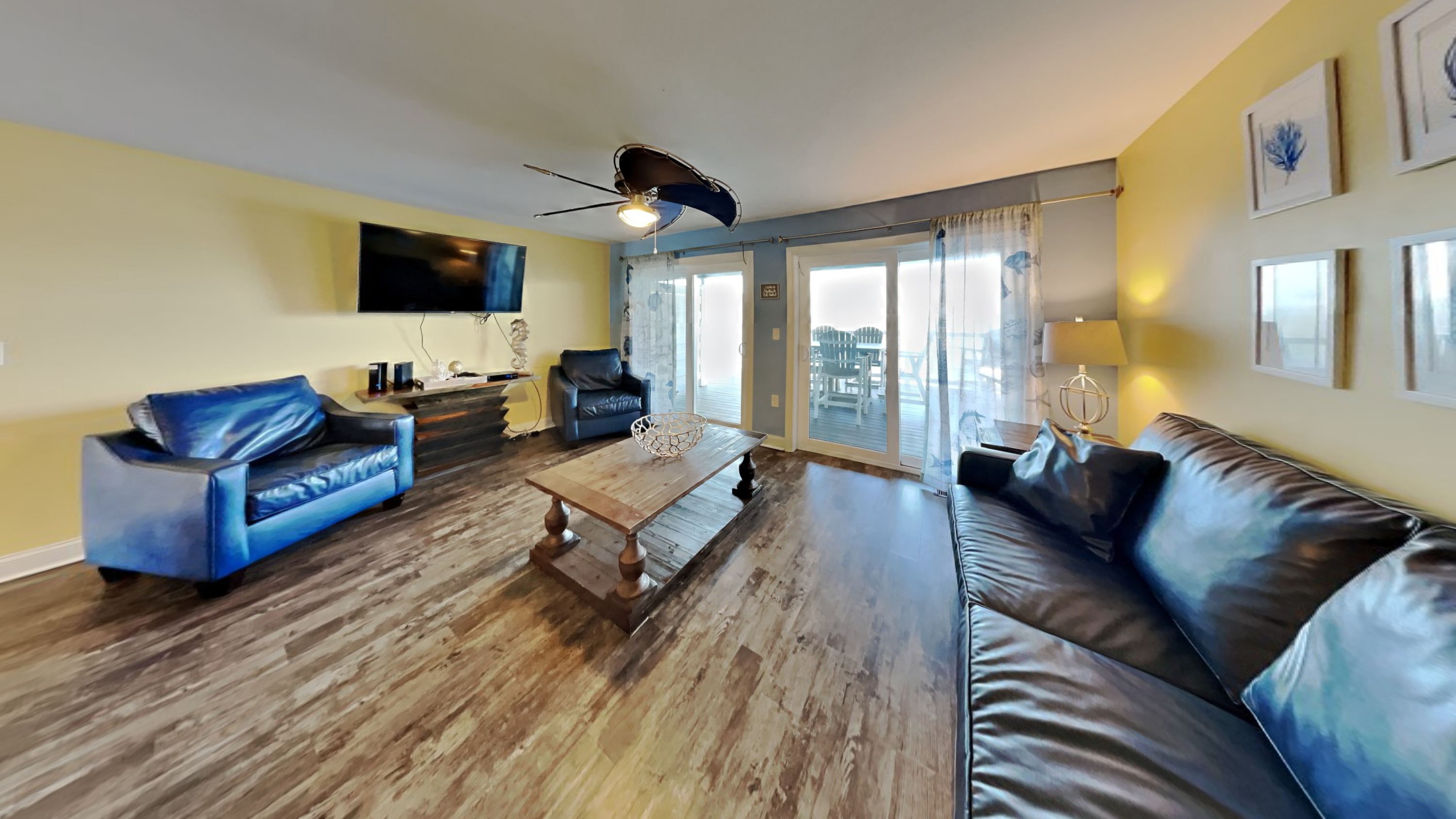 Put-in-Bay Waterfront Condo #106 6
