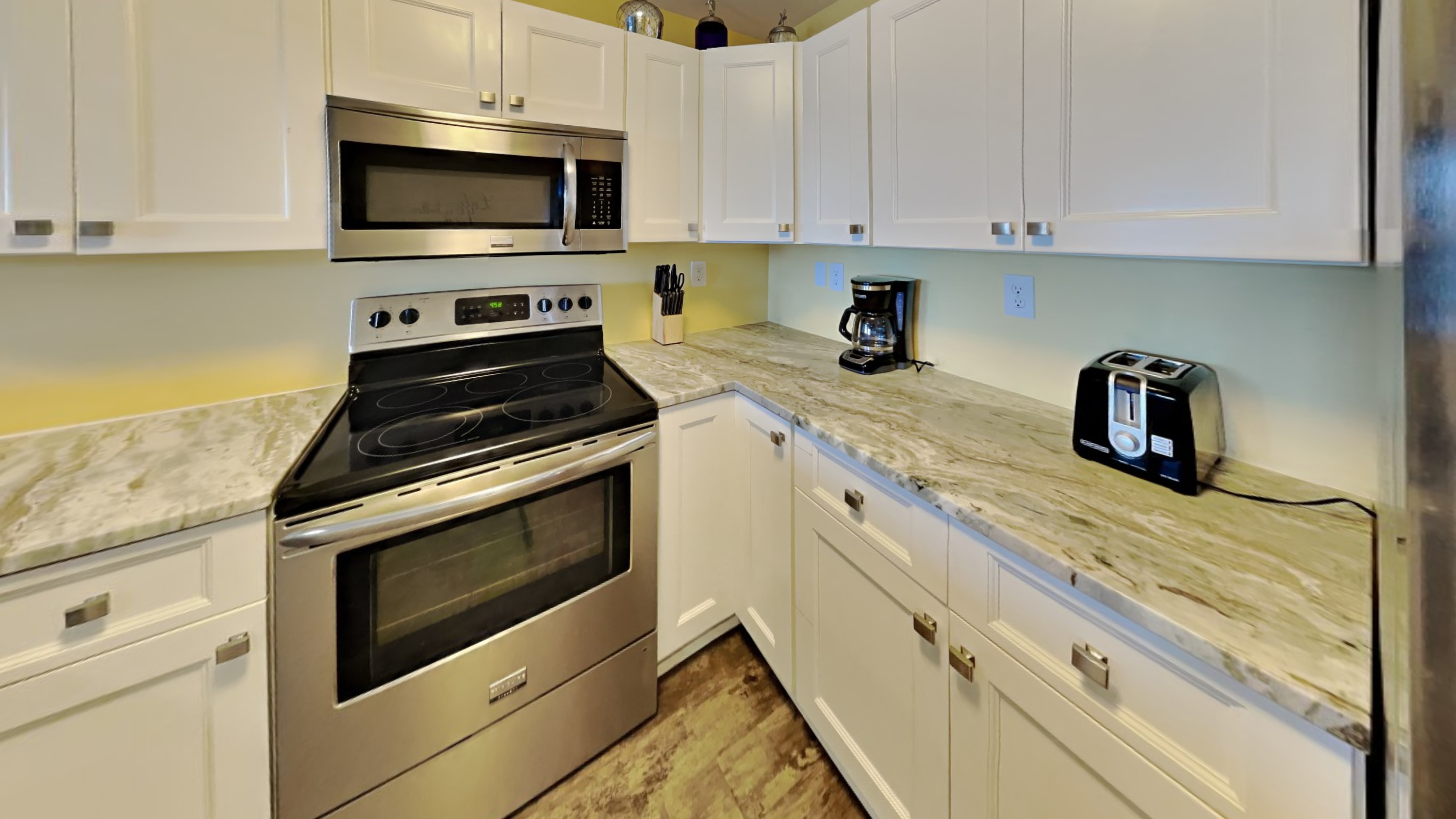Put-in-Bay Waterfront Condo #106 | Photo 9