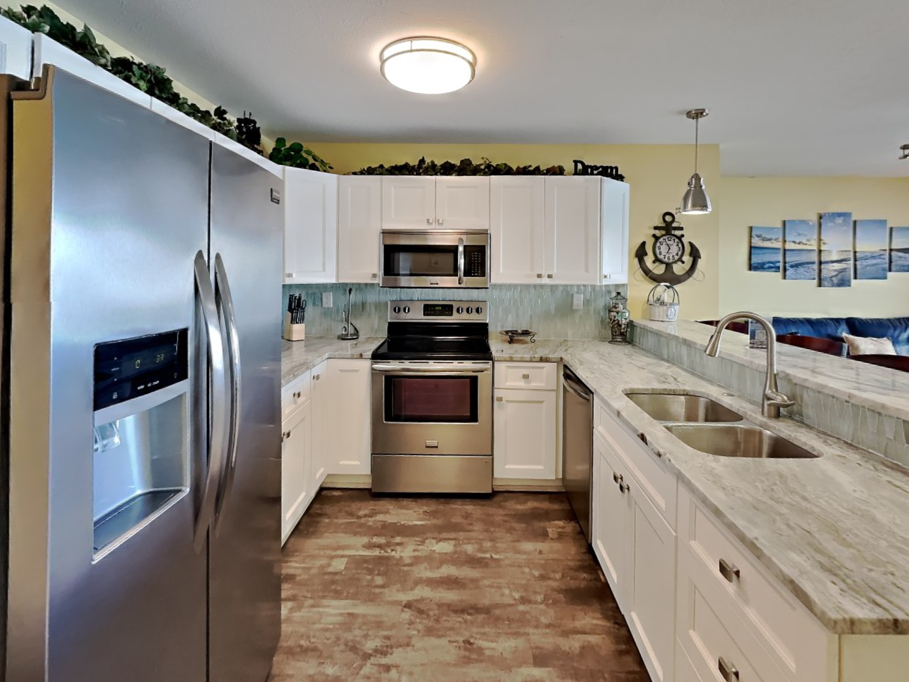 Put-in-Bay Waterfront Condo #113 | Photo 4