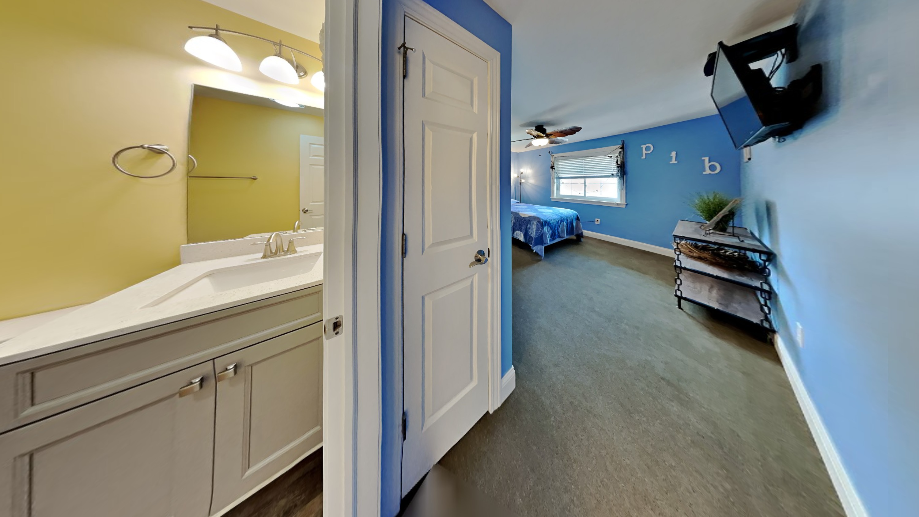 Put-in-Bay Waterfront Condo #107 | Photo 9