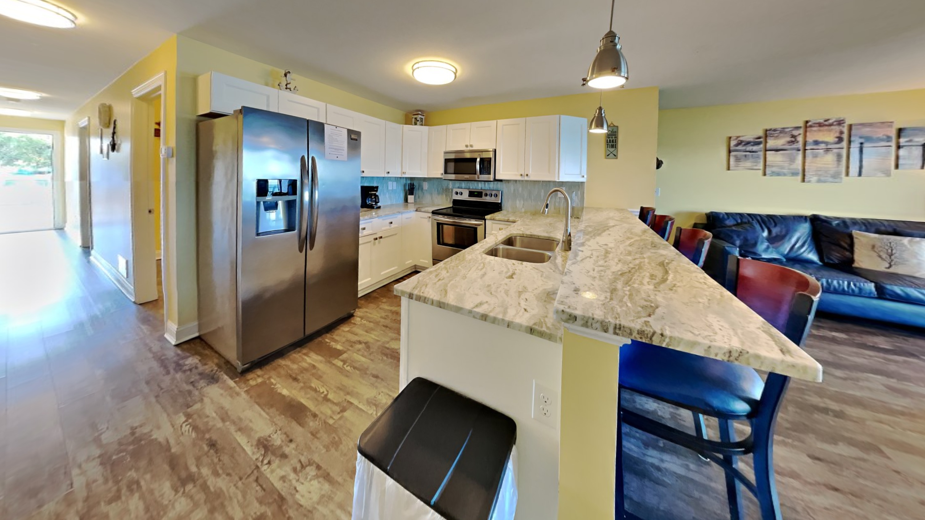 Put-in-Bay Waterfront Condo #107 3