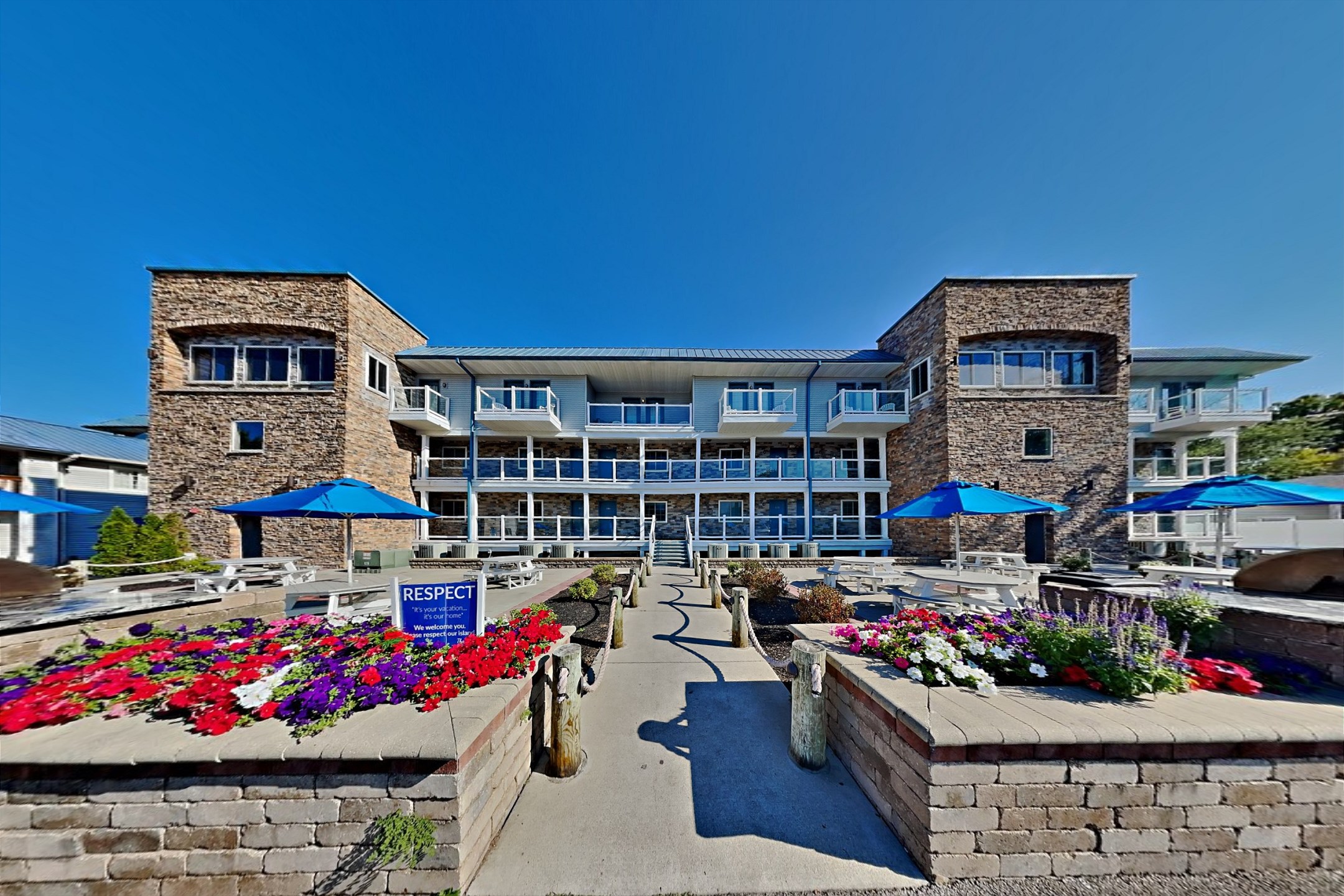Put-in-Bay Waterfront Condo #107 | Photo 5