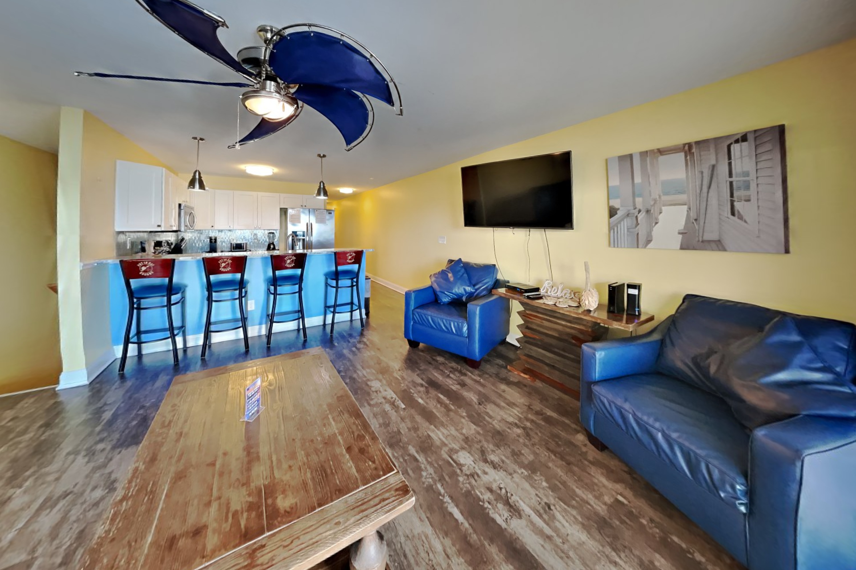 Put-In-Bay Waterfront Condo #108 8