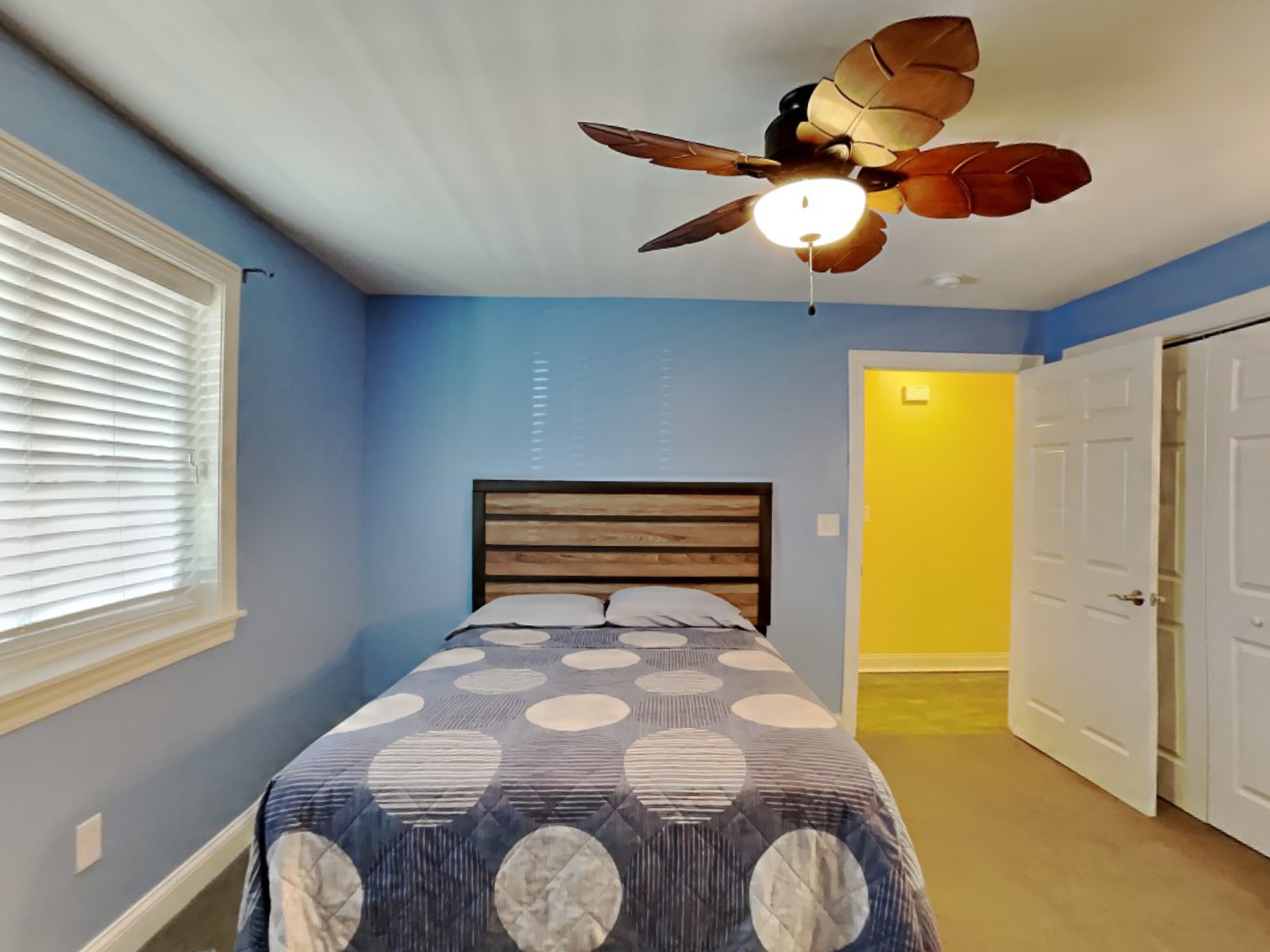 Put-In-Bay Waterfront Condo #108 6