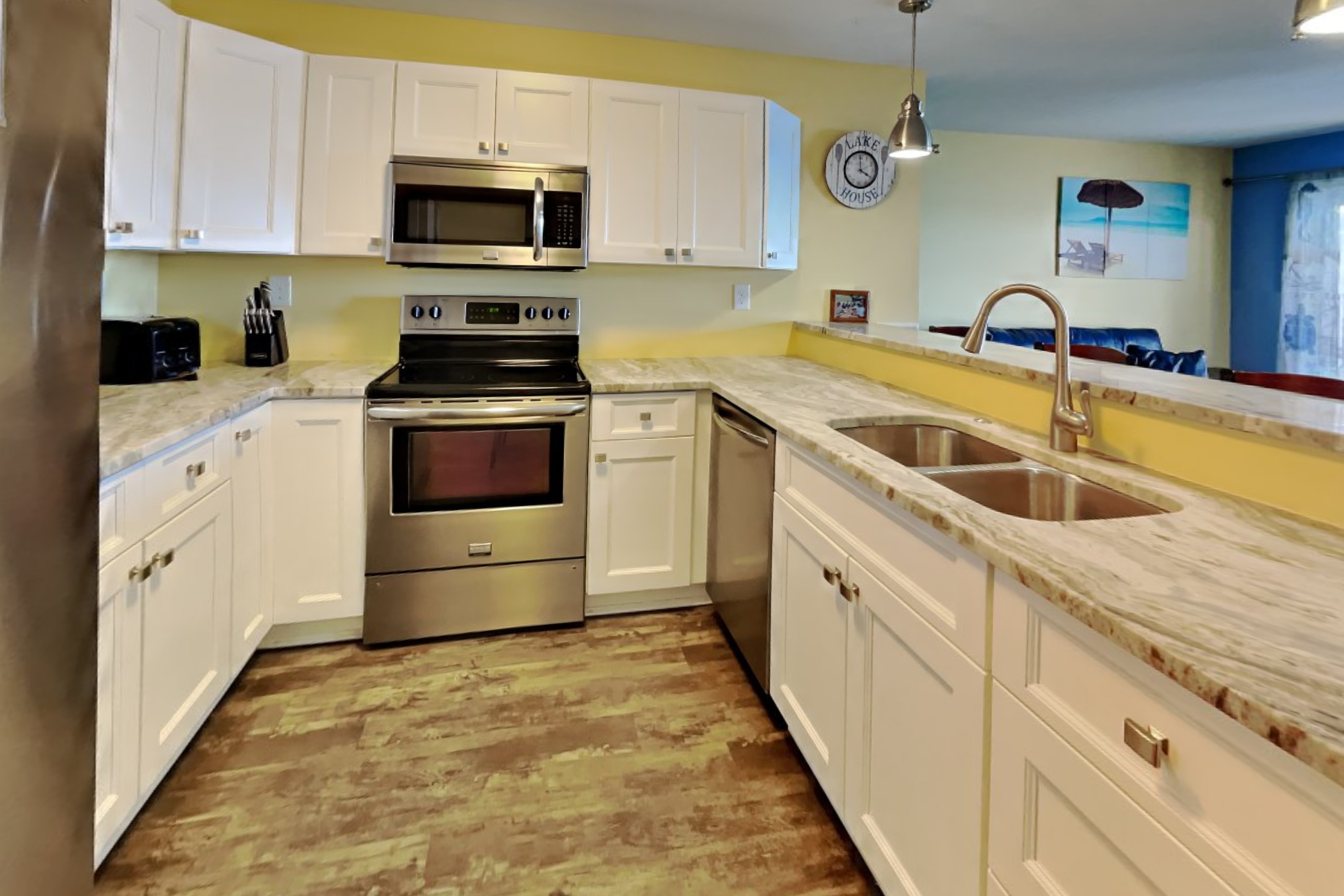 Put-in-Bay Waterfront Condo #109 | Photo 9
