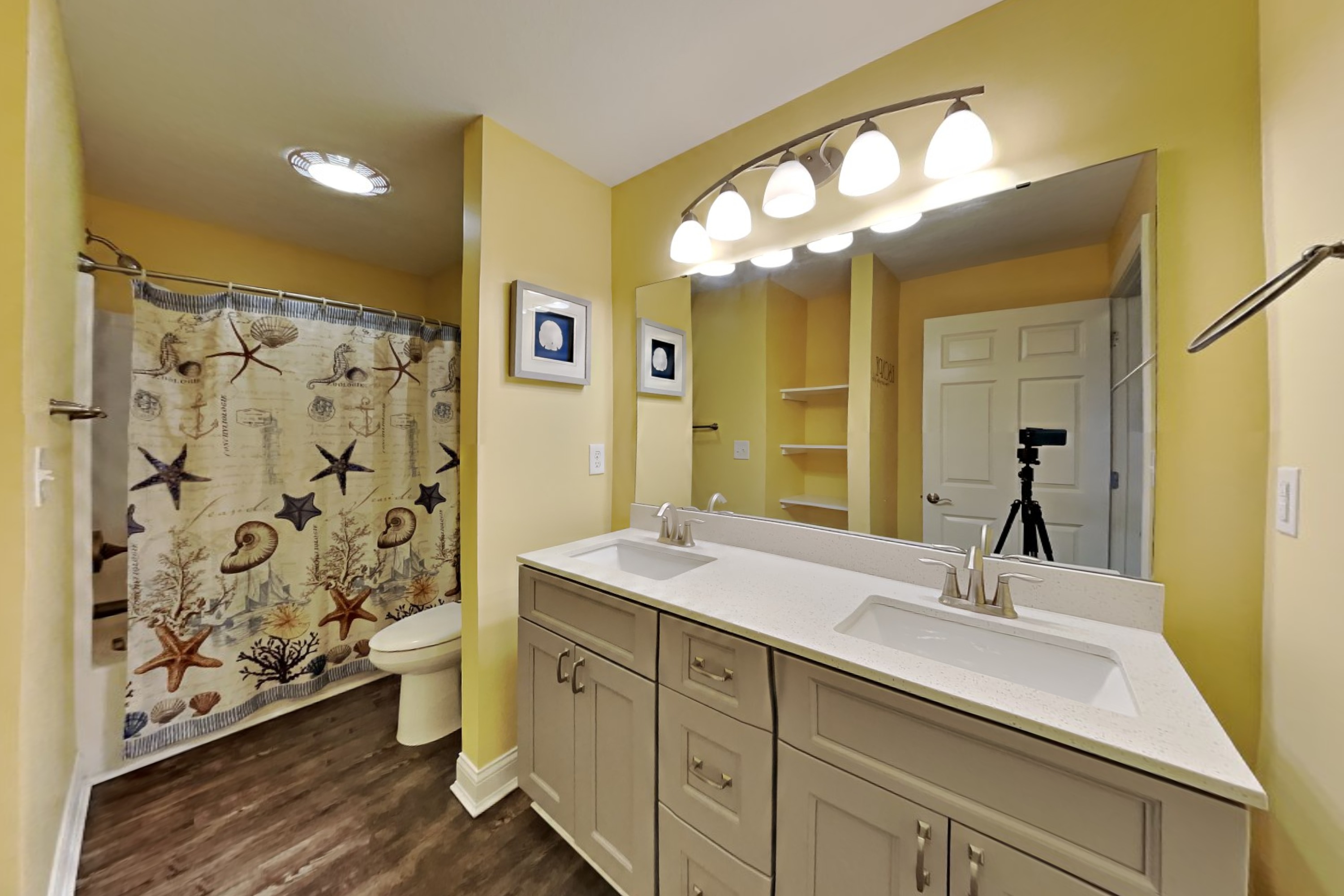 Put-in-Bay Waterfront Condo #109 8
