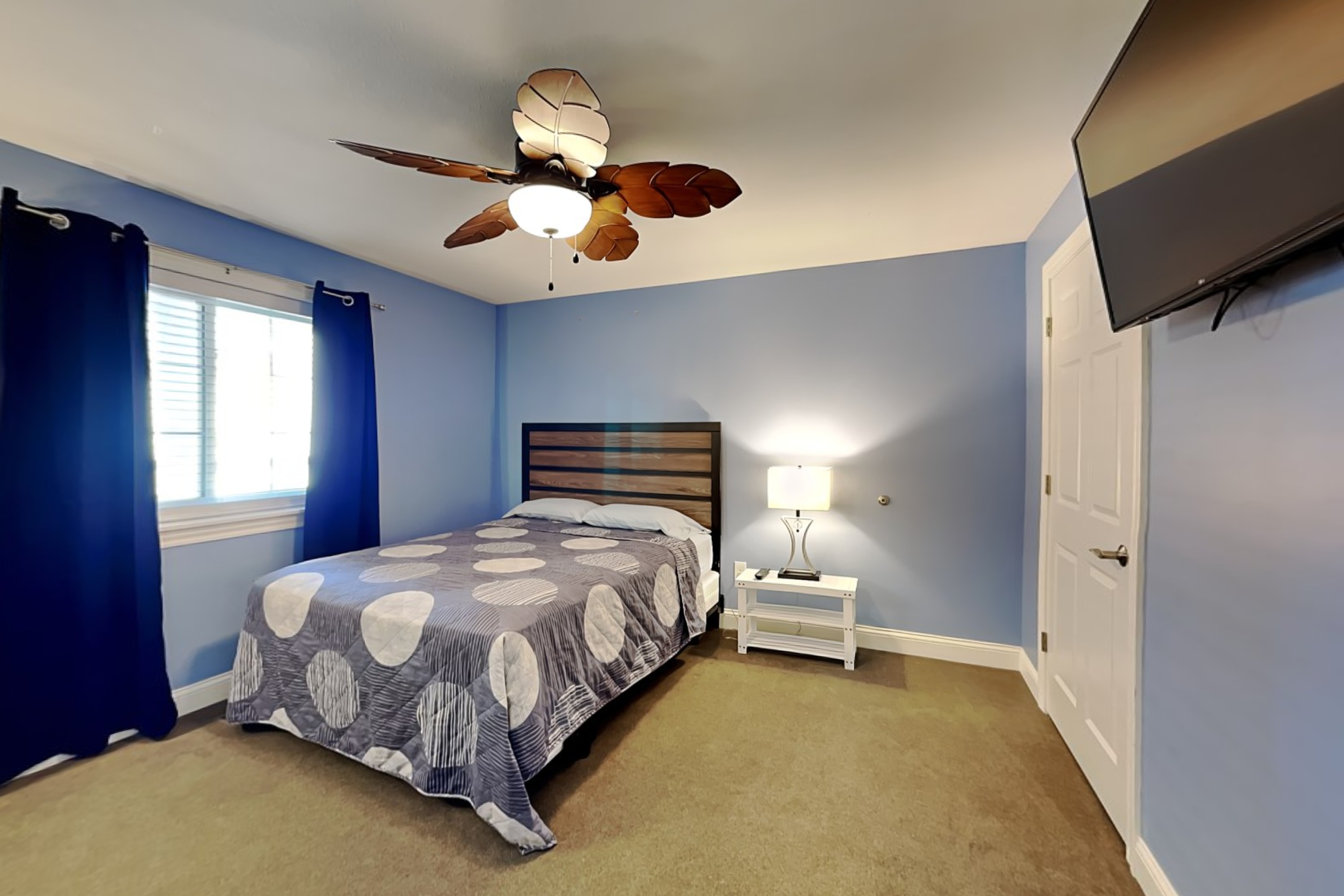 Put-in-Bay Waterfront Condo #109 6