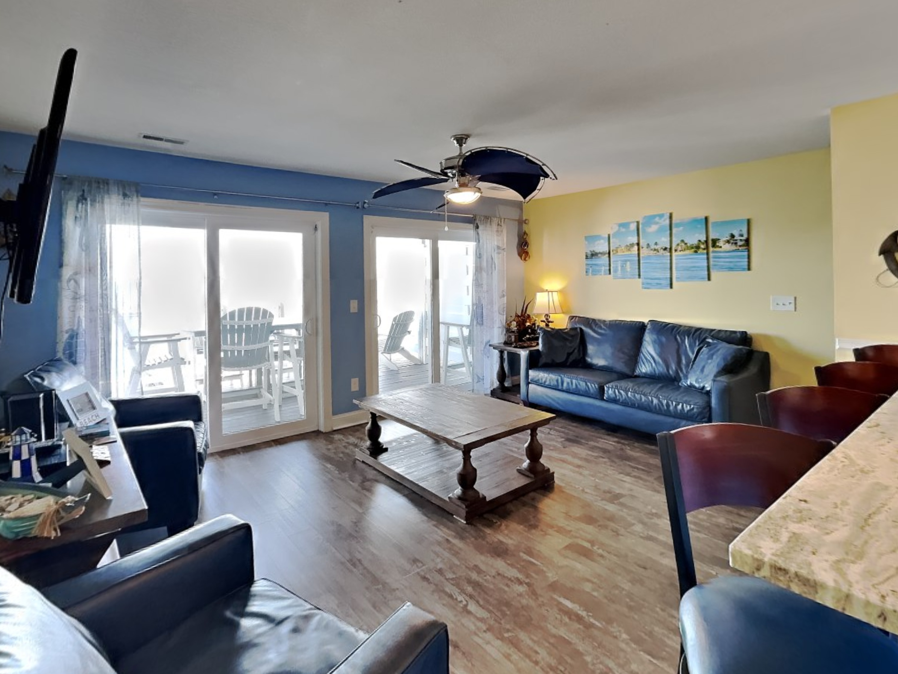 Put-in-Bay Waterfront Condo #206