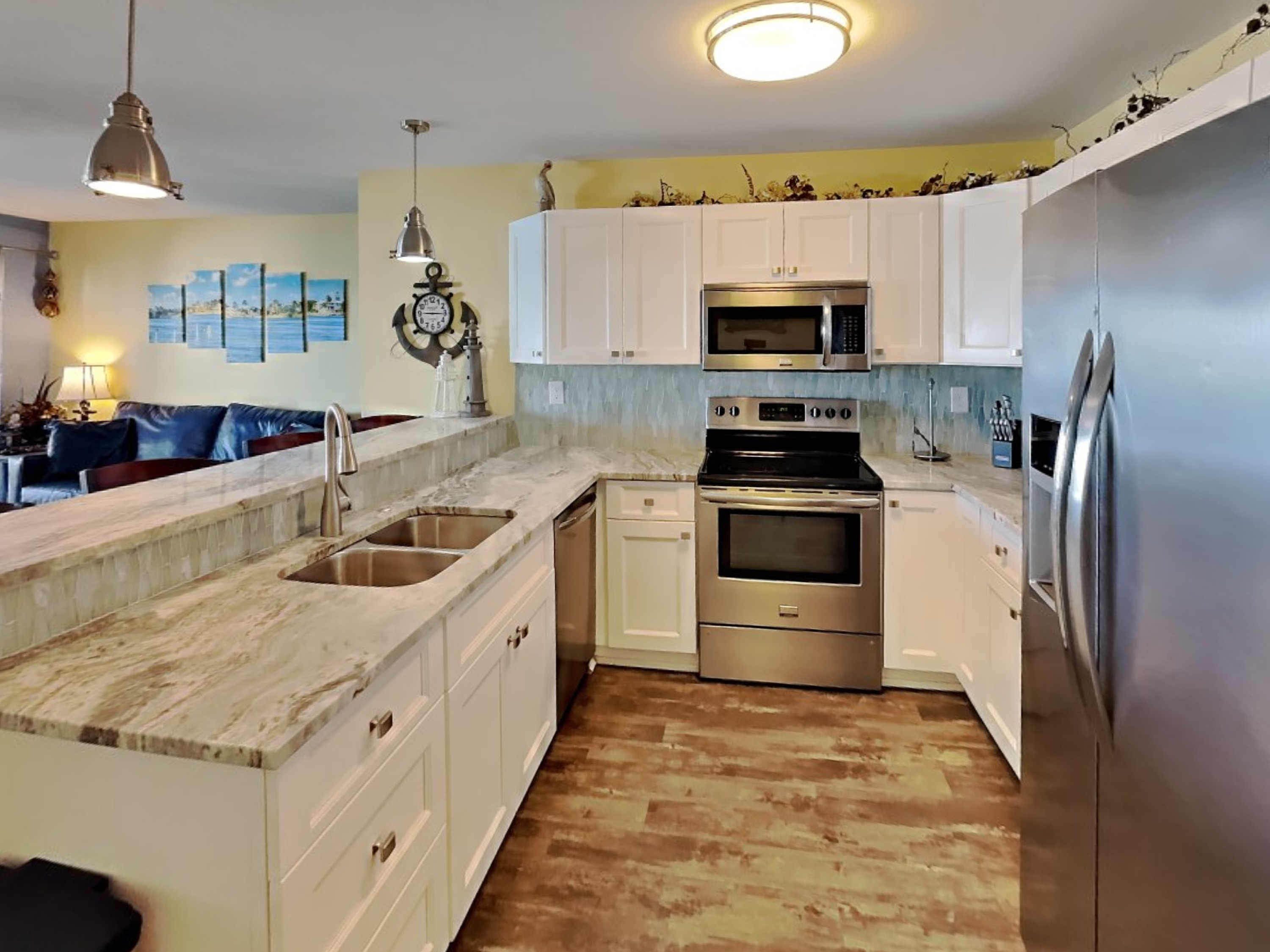 Put-in-Bay Waterfront Condo #206 6