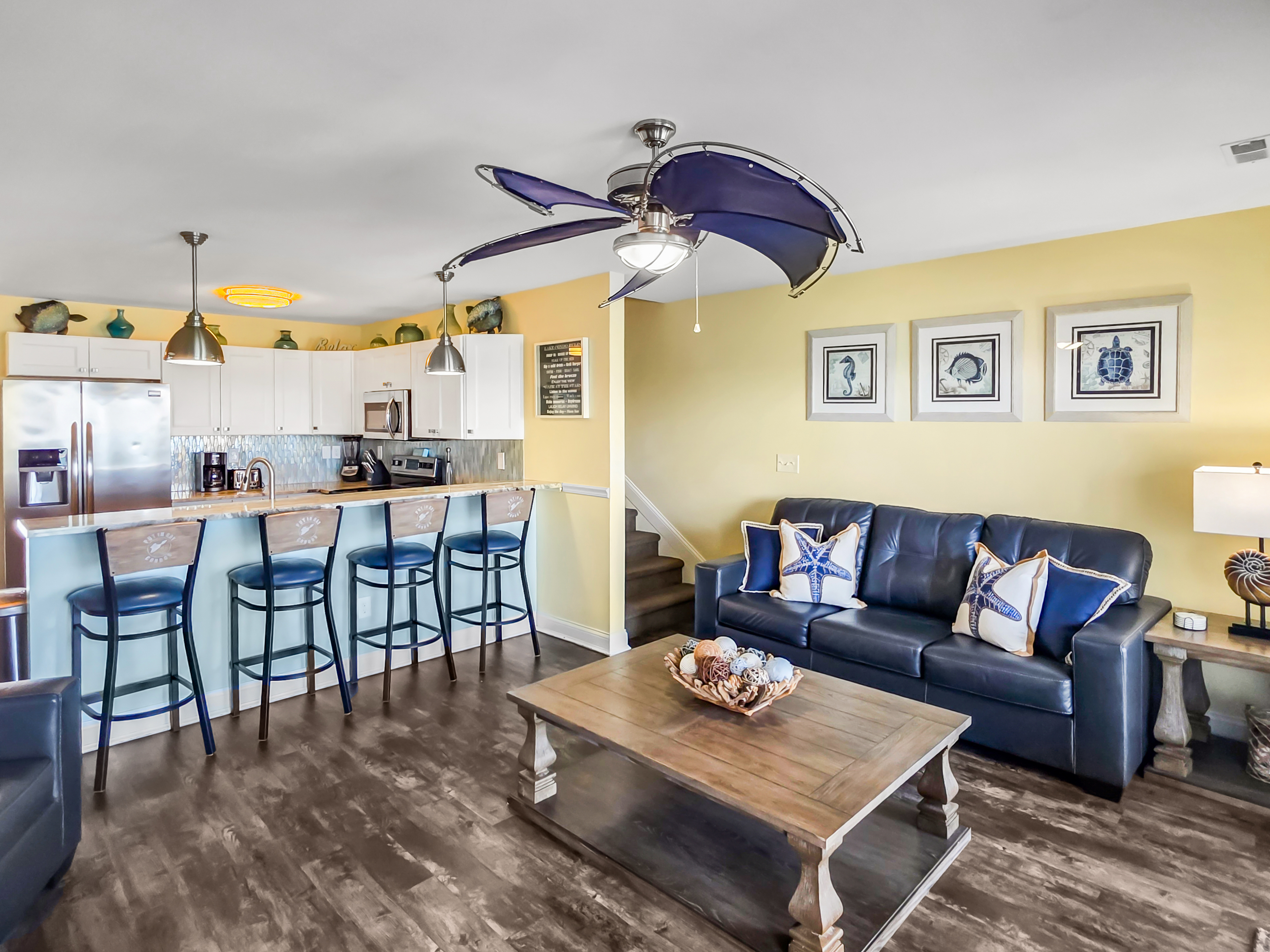 Put-in-Bay Waterfront Condo #207 6