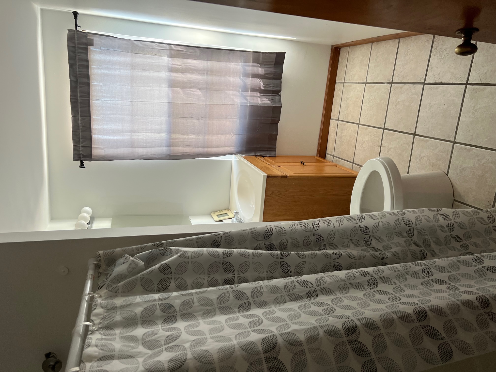 Pebbles Suite above Bedrock Tavern | Photo 6