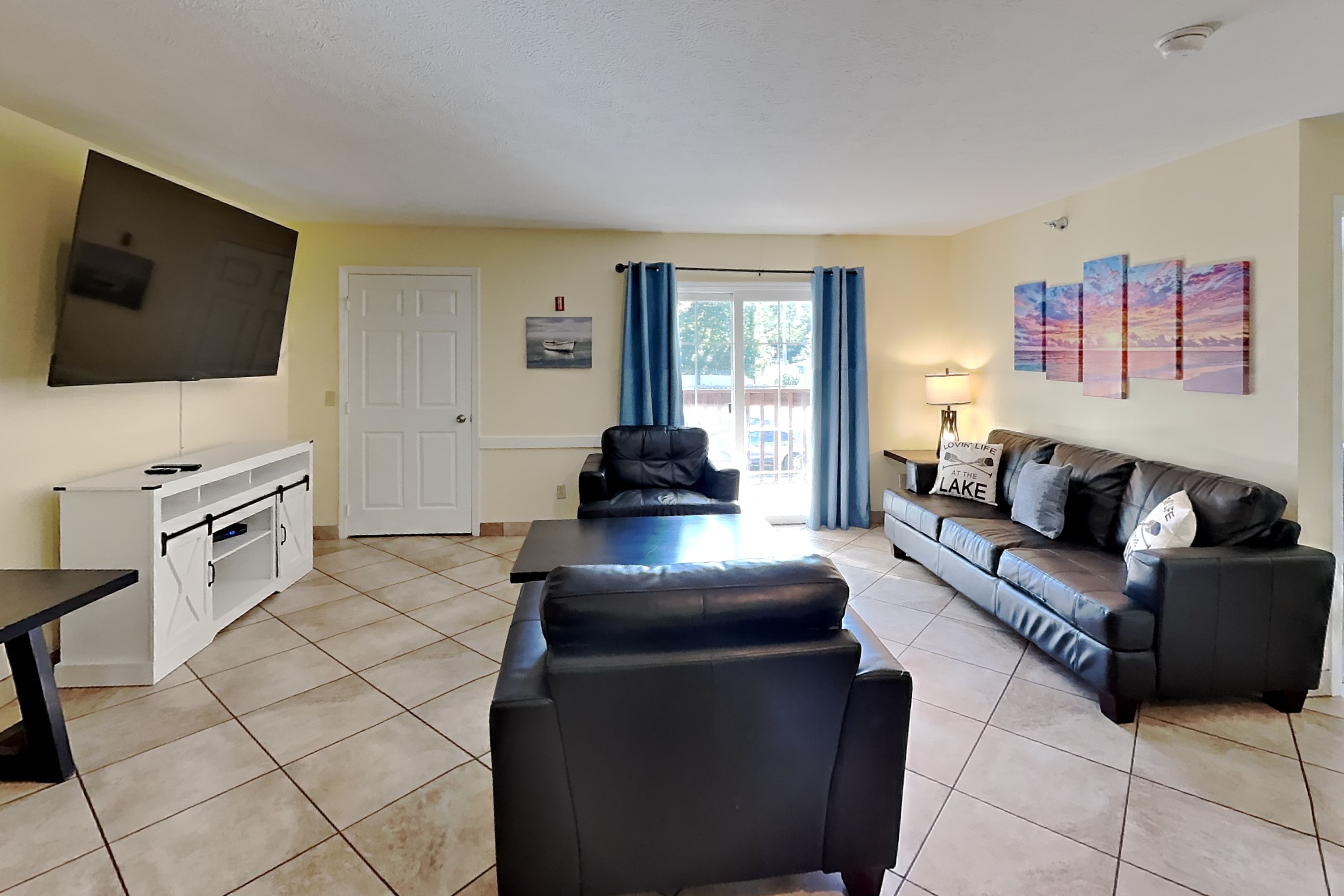 Put-in-Bay Poolview Condo #6 | Photo 6