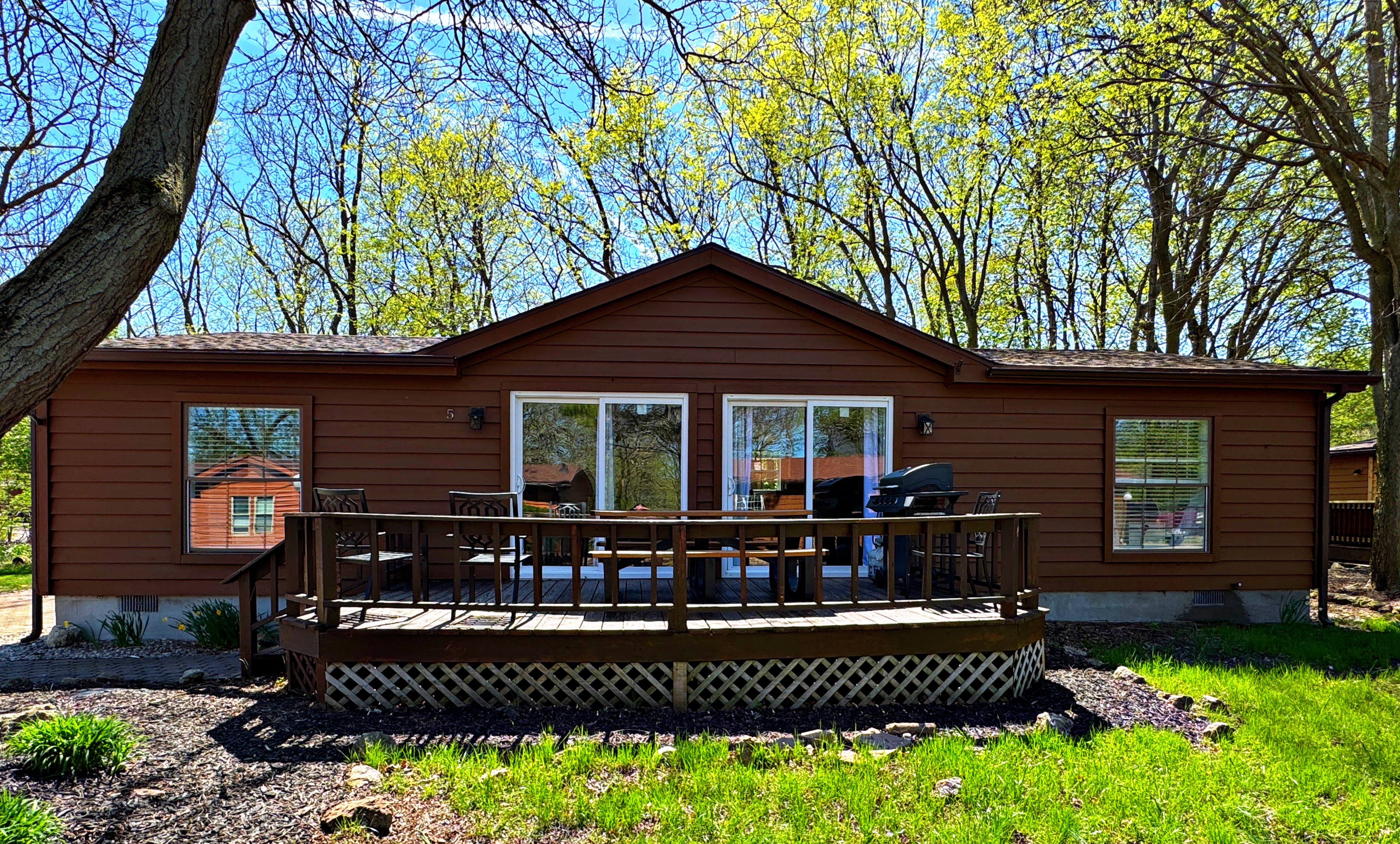 Put-in-Bay Island Club #5 | Photo 3