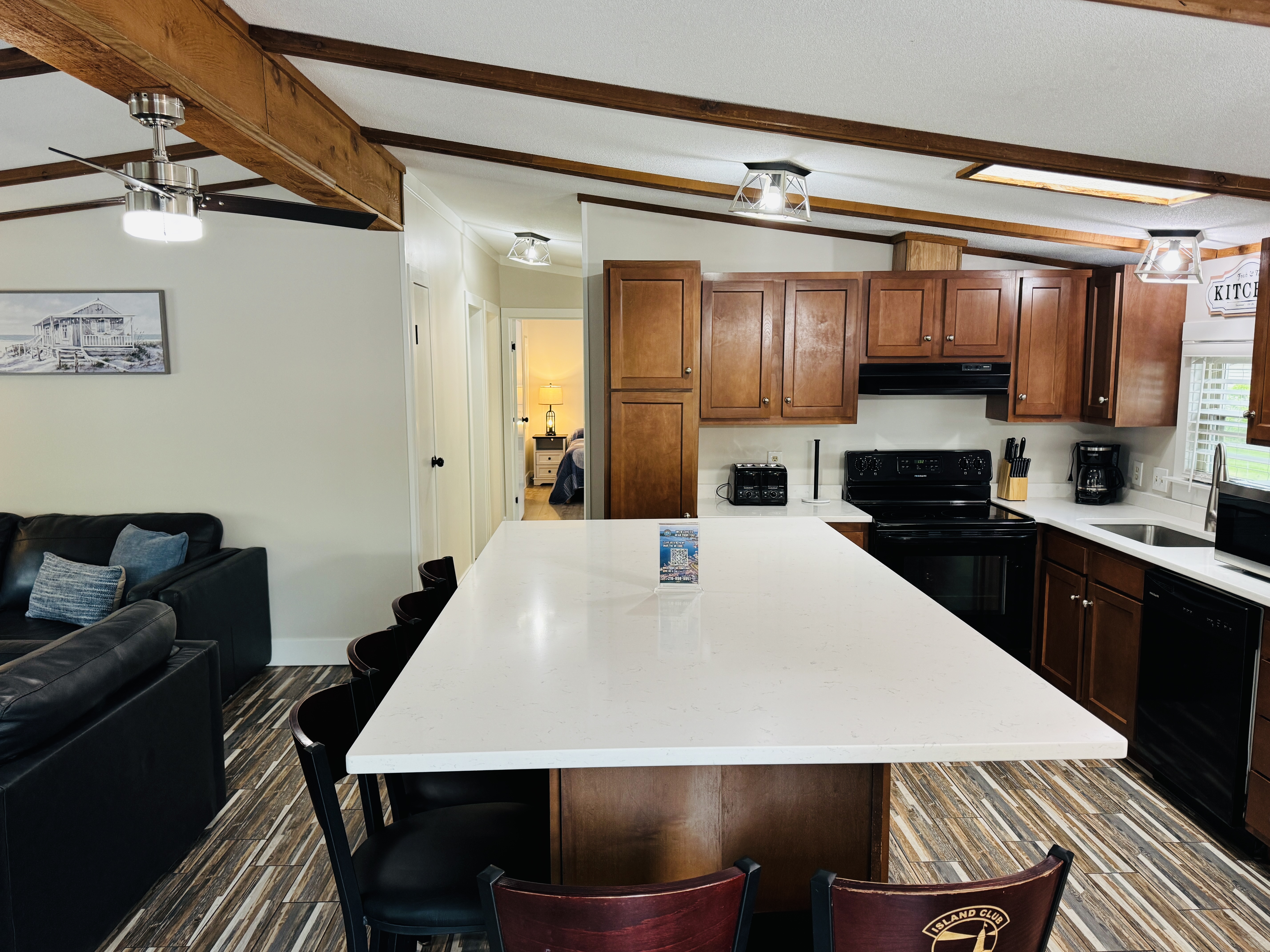 Put-in-Bay Island Club #6 | Photo 13