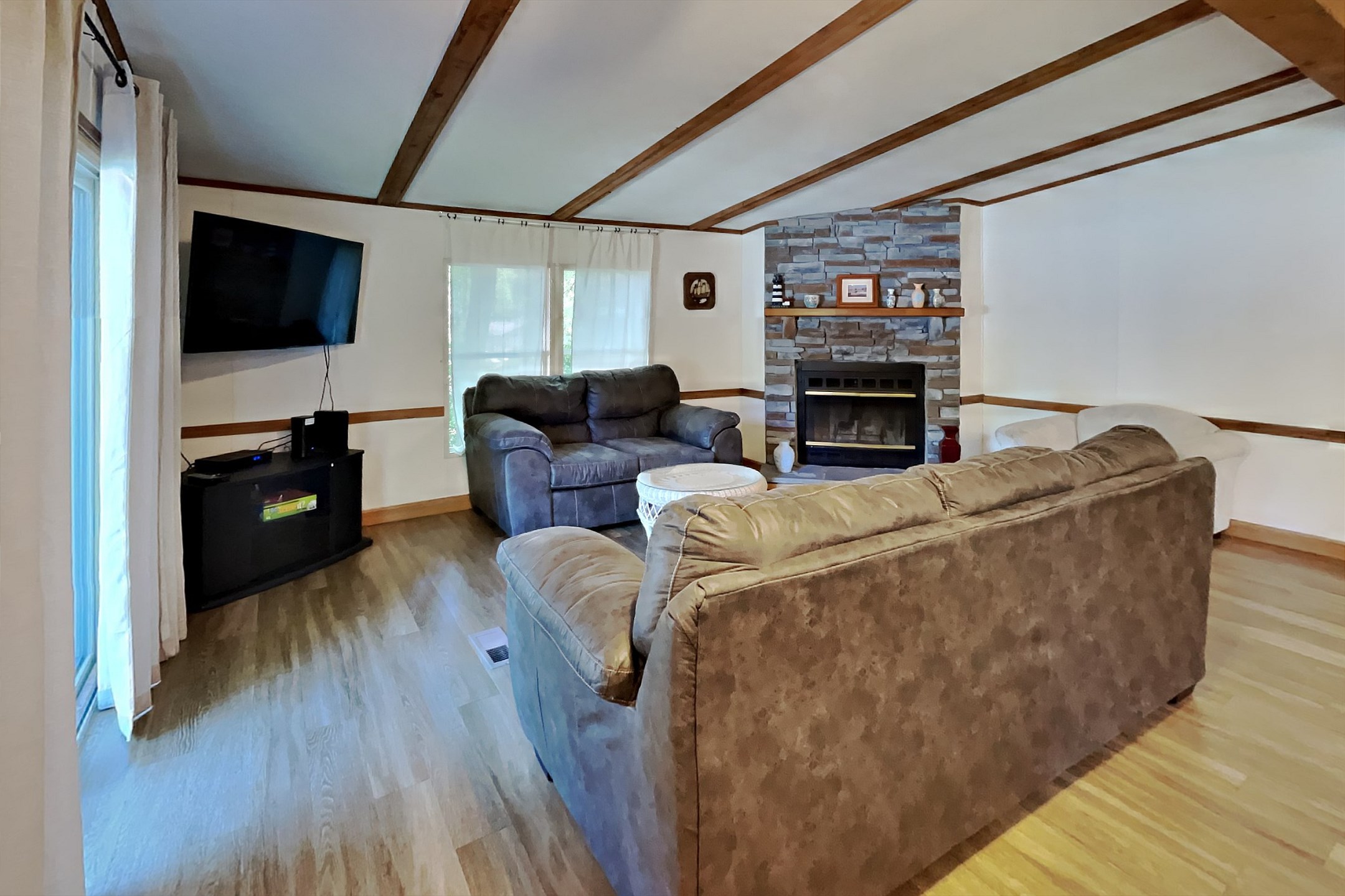 Put-in-Bay Island Club #12 | Photo 5