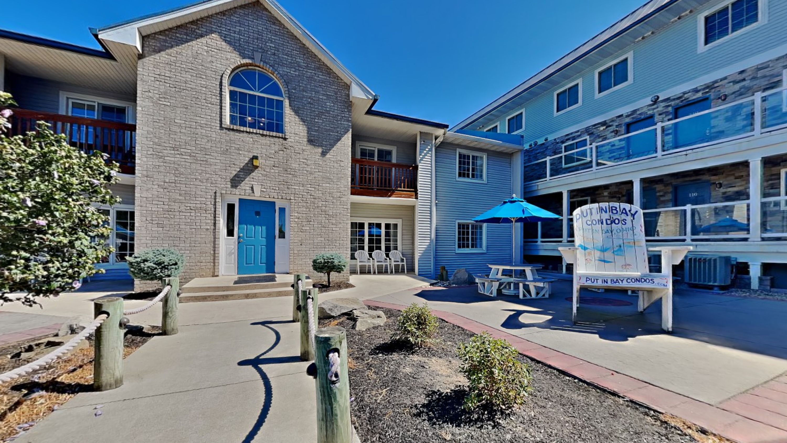 Put-in-Bay Poolview Condo #1 | Photo 27