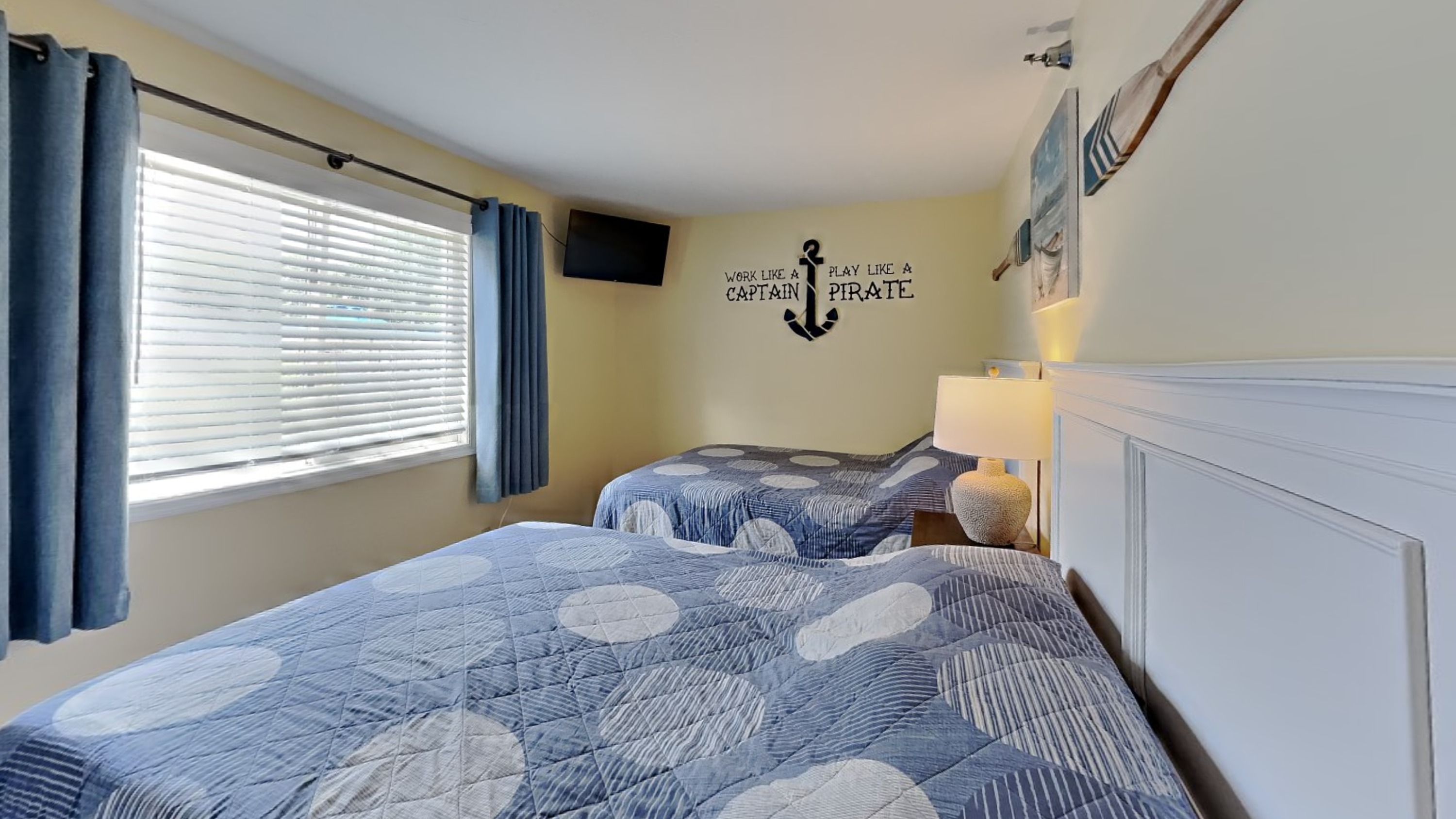Put-in-Bay Poolview Condo #2 | Photo 27