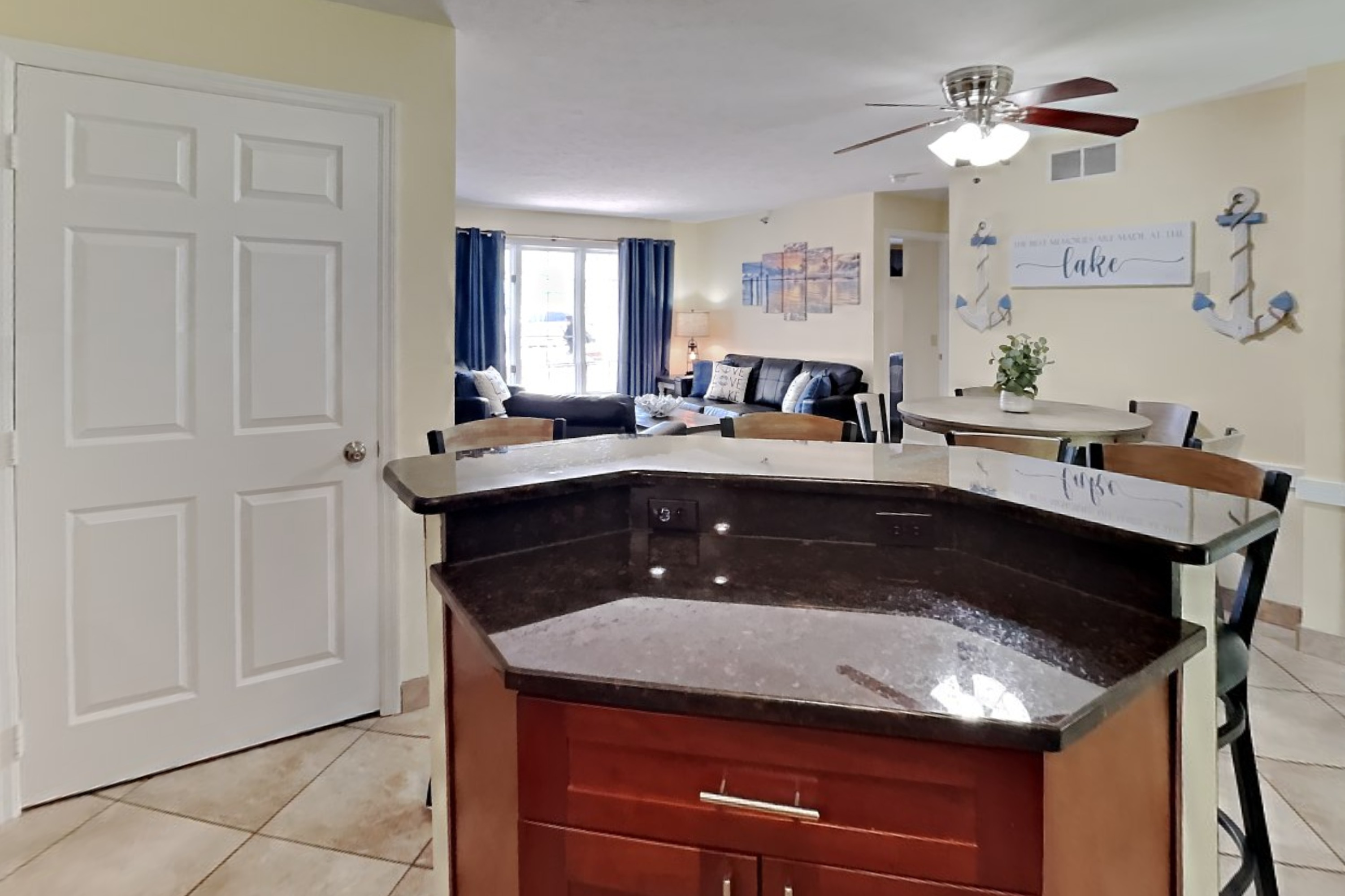 Put-in-Bay Poolview Condo #2 | Photo 17