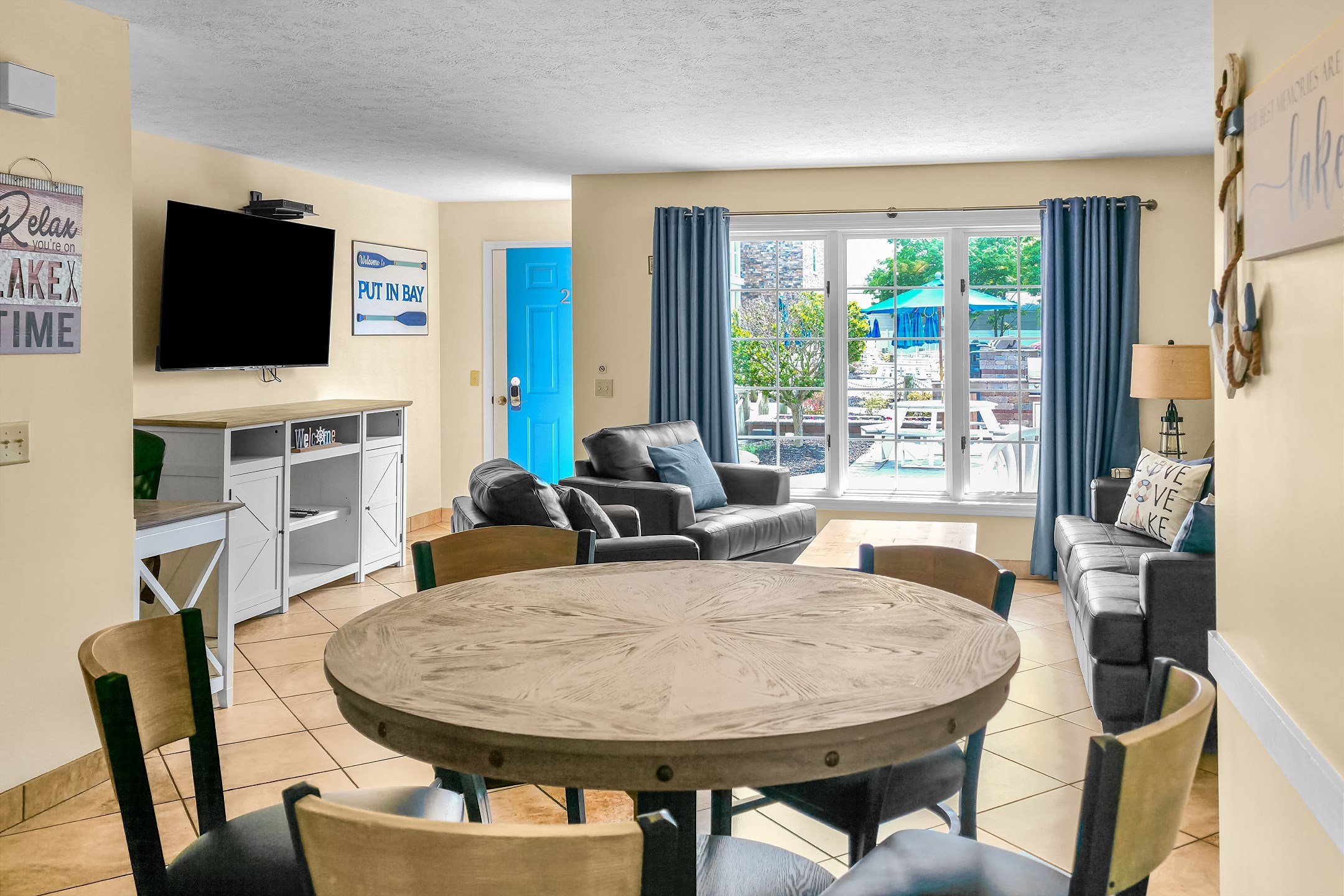 Put-in-Bay Poolview Condo #2 | Photo 15