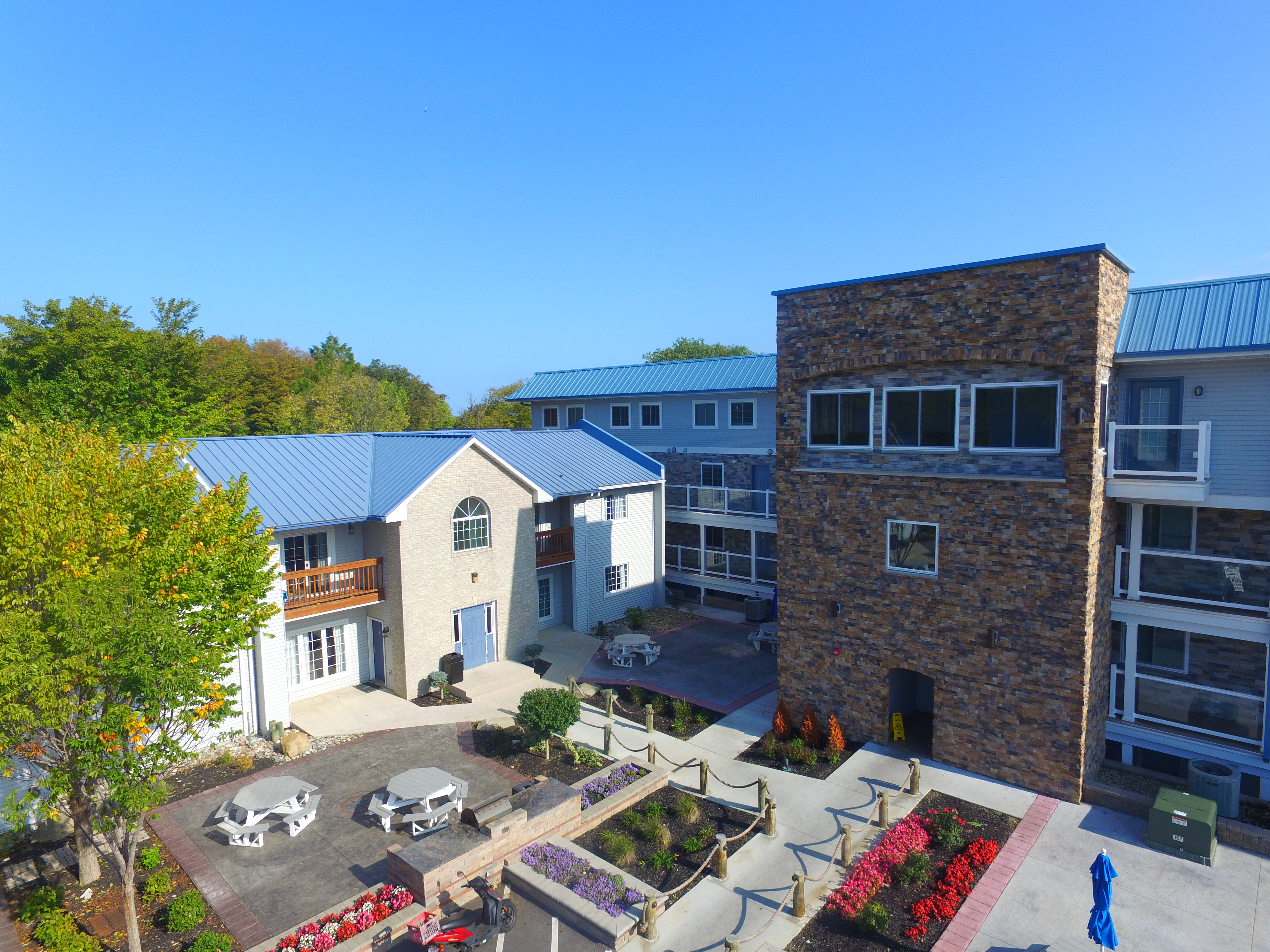 Put-in-Bay Poolview Condo #2 | Photo 37