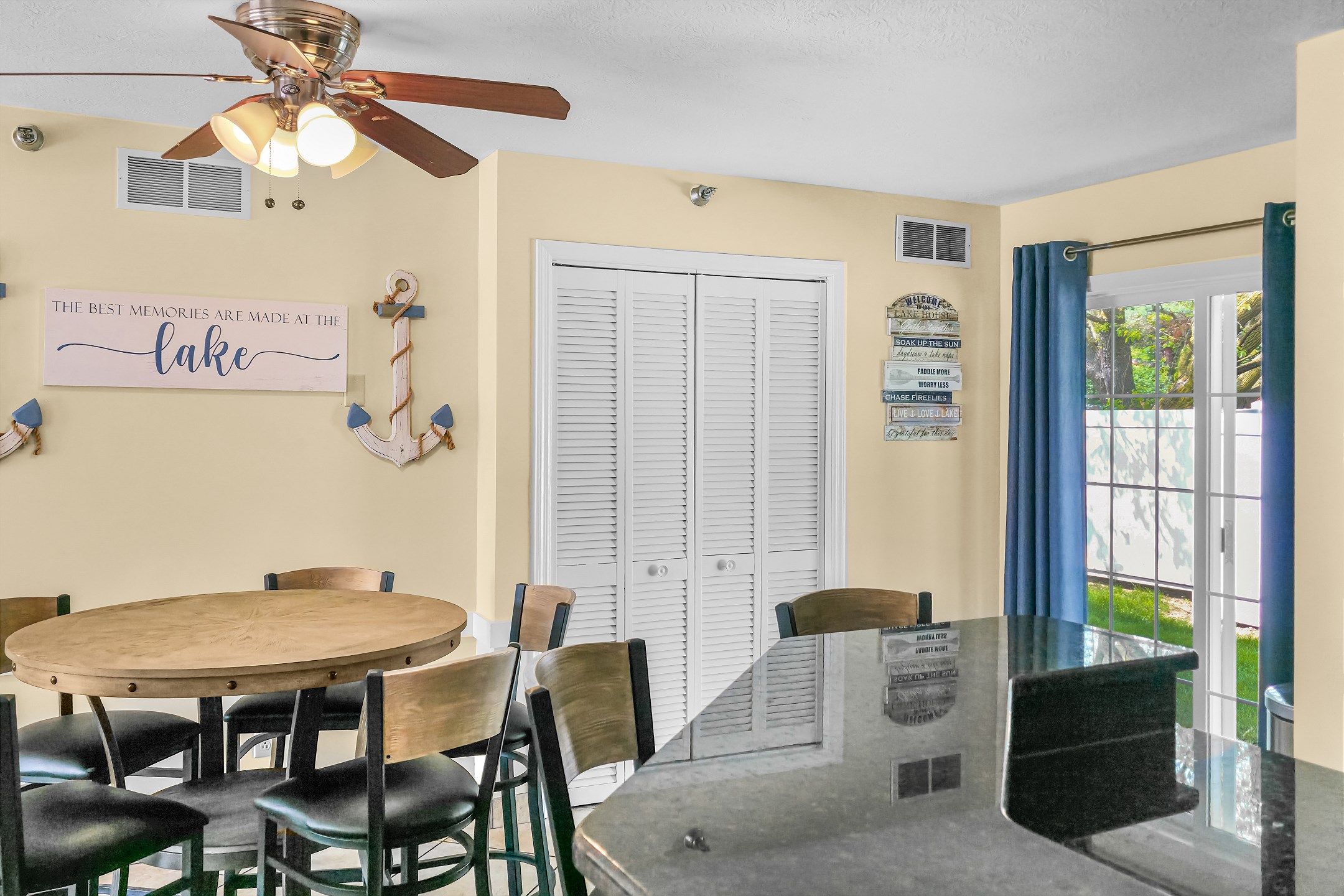 Put-in-Bay Poolview Condo #2 | Photo 19