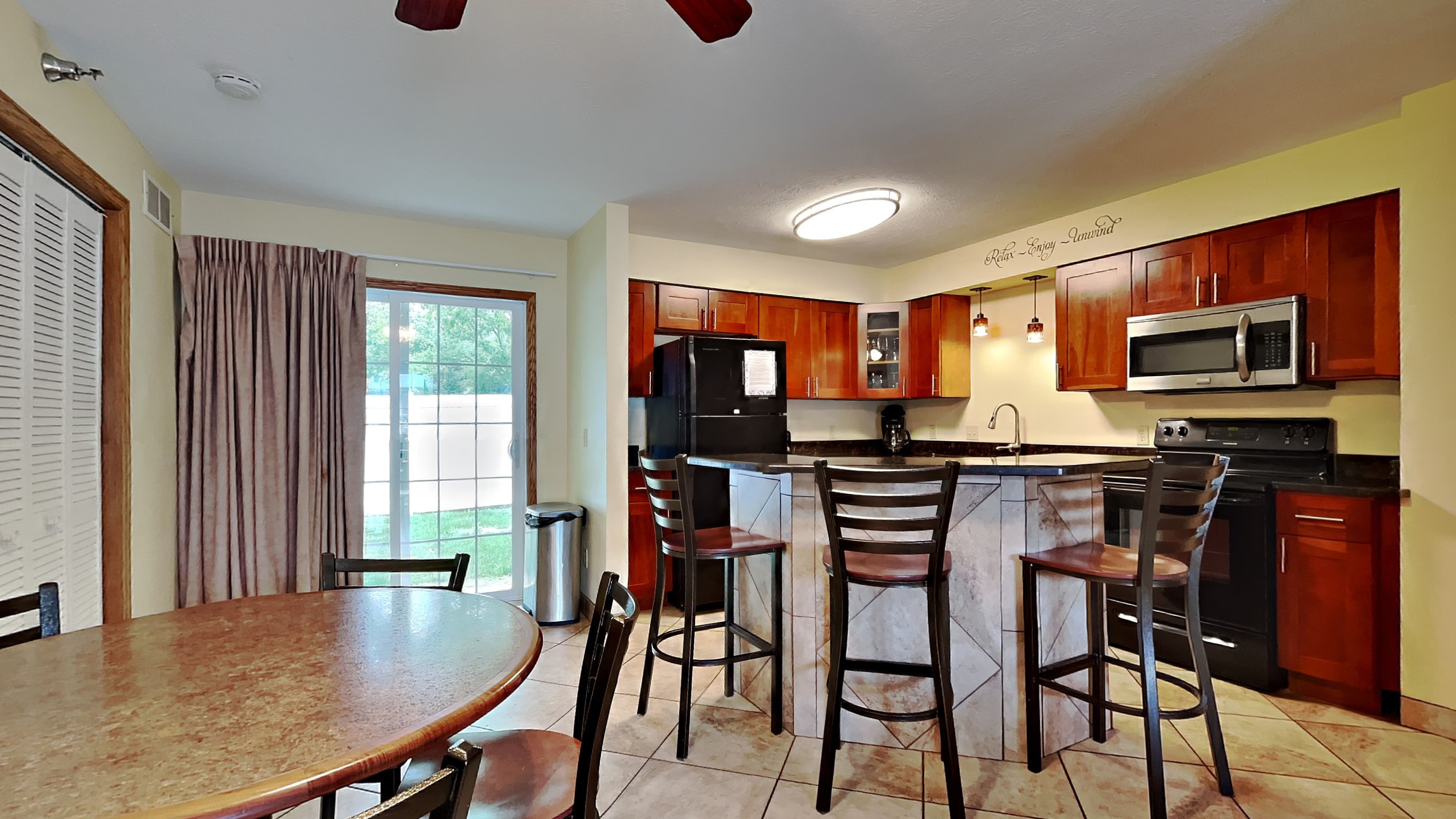 Put-in-Bay Poolview Condo #4 | Photo 9