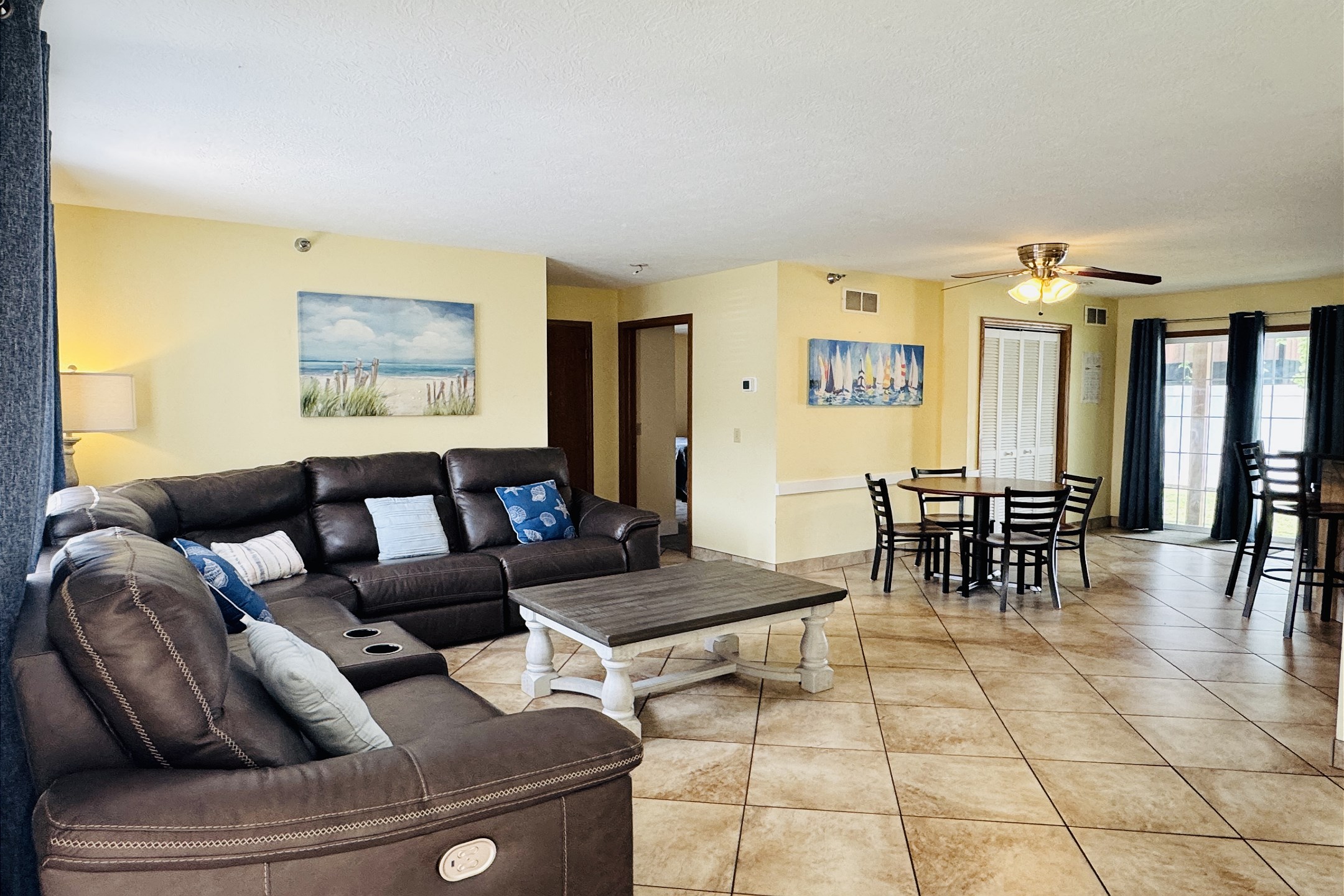 Put-in-Bay Poolview Condo #4 6