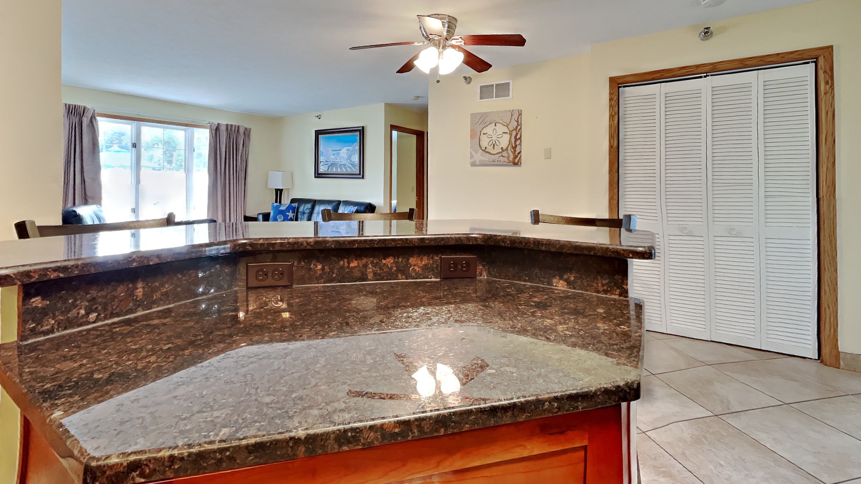 Put-in-Bay Poolview Condo #4 | Photo 10