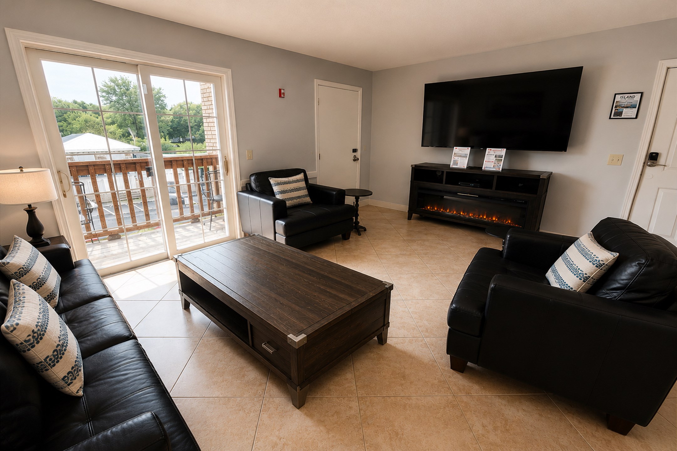 Put-in-Bay Poolview Condo #7 | Photo 4