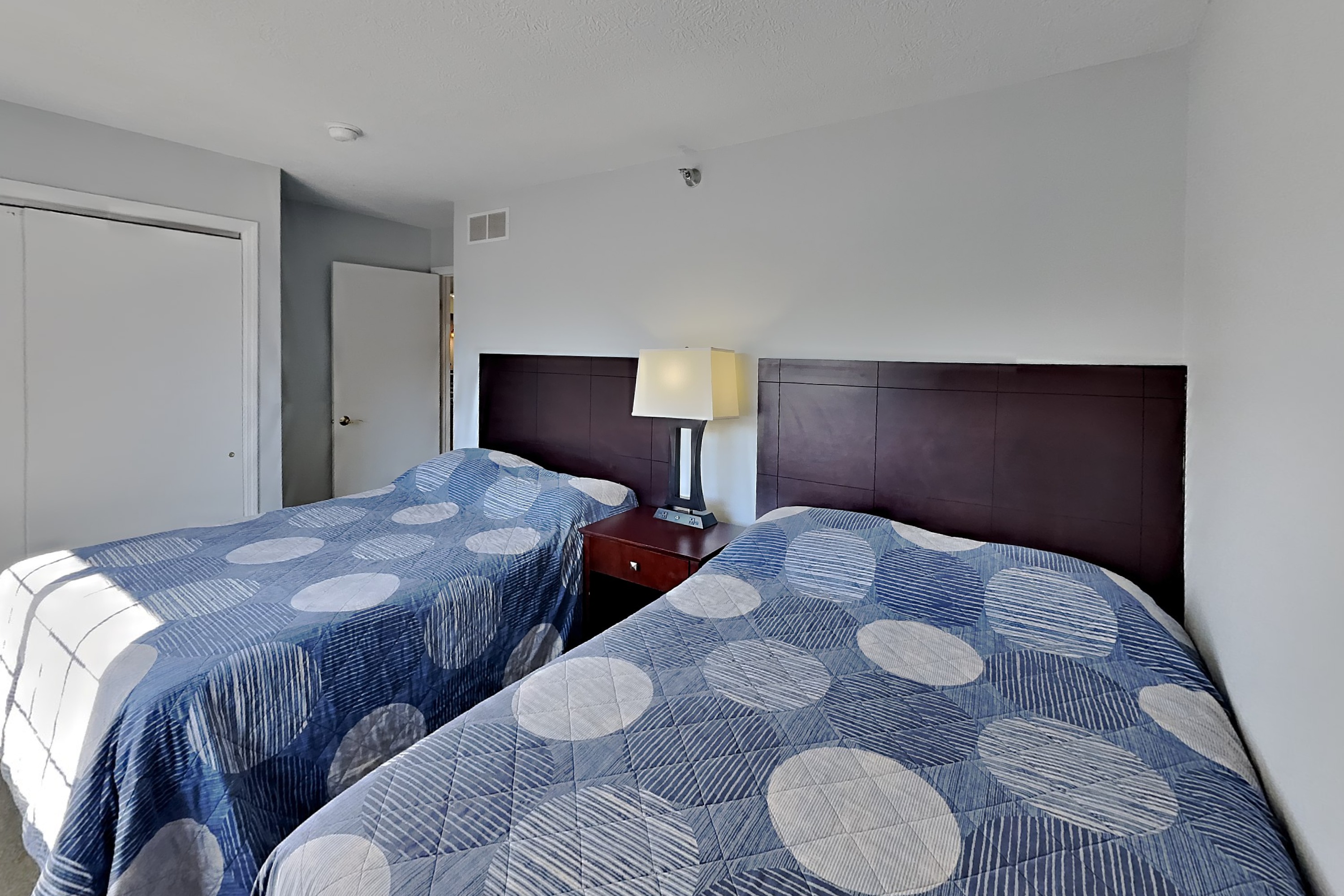Put-in-Bay Poolview Condo #7 | Photo 11