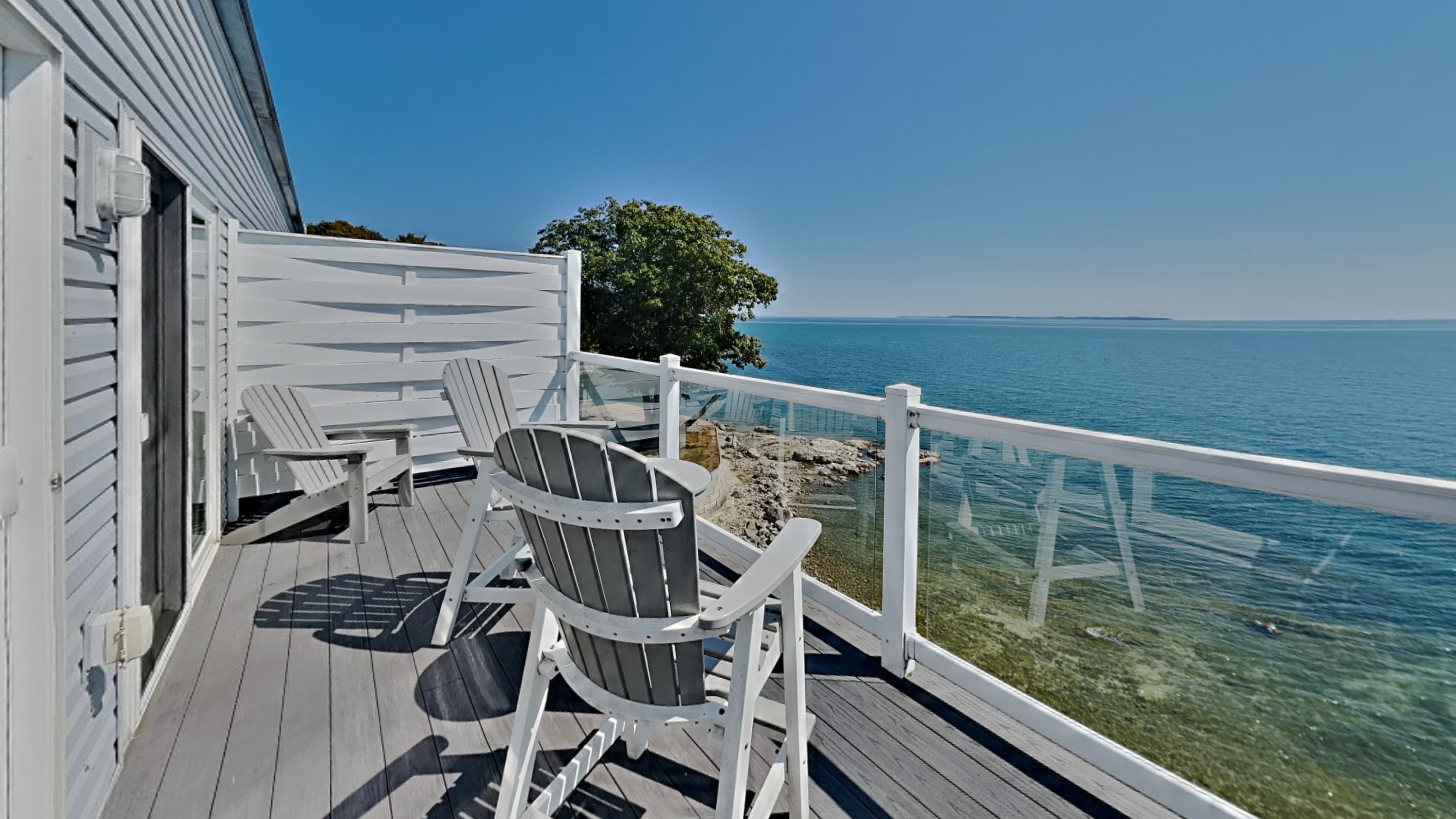 Put-in-Bay Waterfront Condo #210