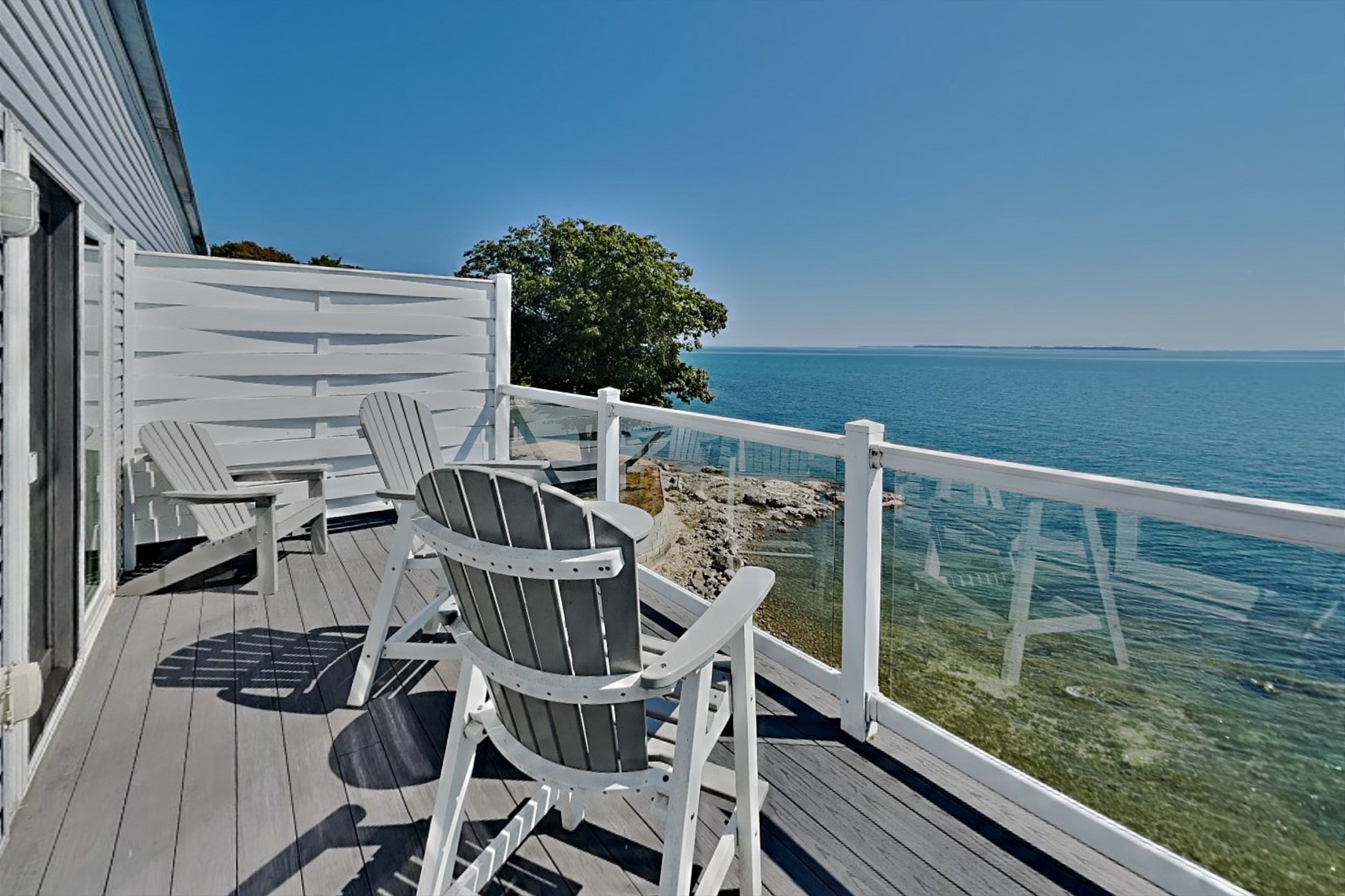 Put-in-Bay Waterfront Condo #210