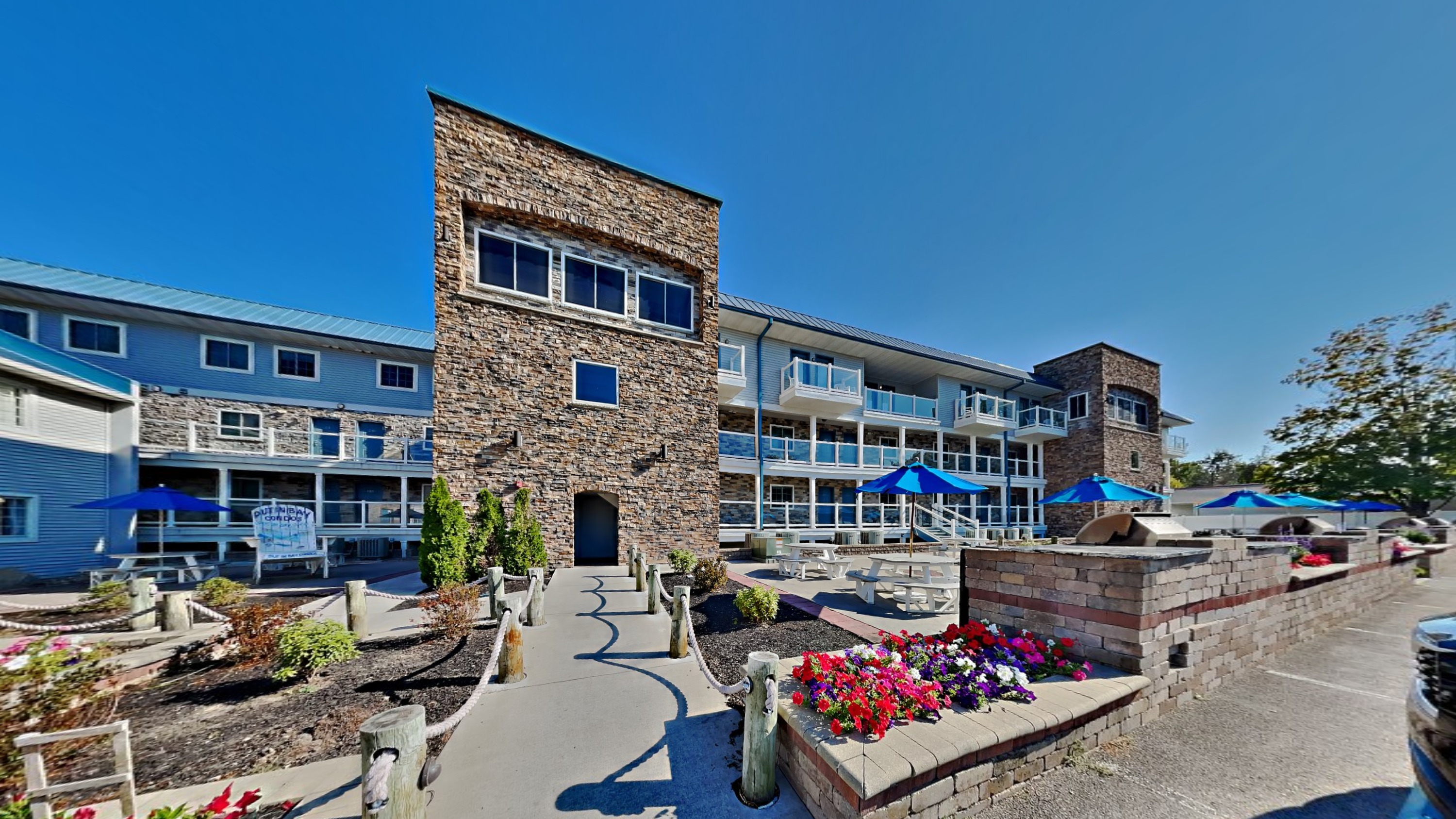 Put-in-Bay Waterfront Condo #210 | Photo 24