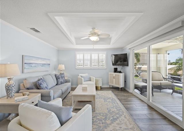 Island House Beach Resort Villa 40B