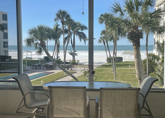 Island House Beach Resort 11N