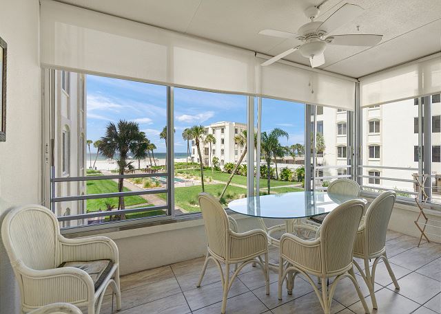Island House Beach Resort 12S