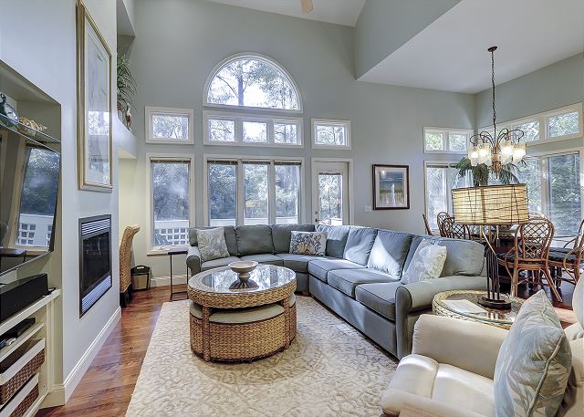 7606 Huntington