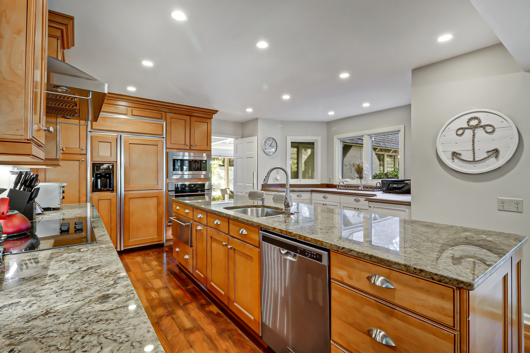 51 Haul Away | Kitchen w/ island & stainless steel appliances