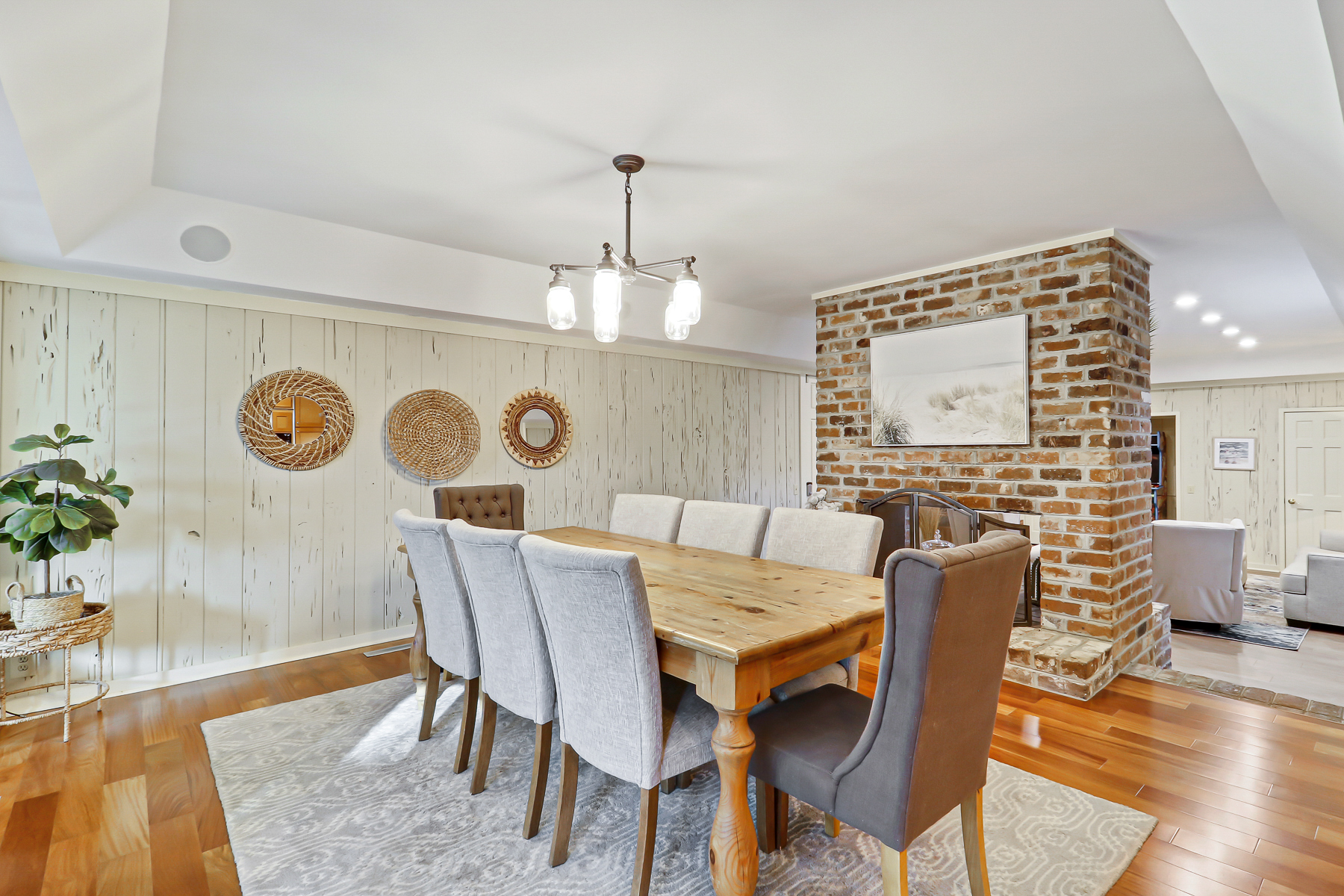 51 Haul Away | Dining room w seating for 8