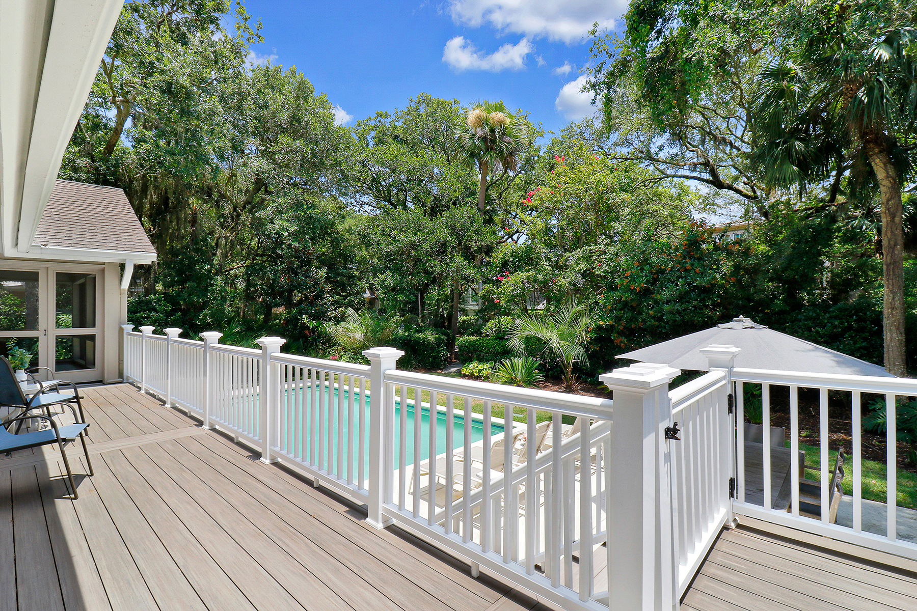 4 Junket | Pool Area with Rear Deck