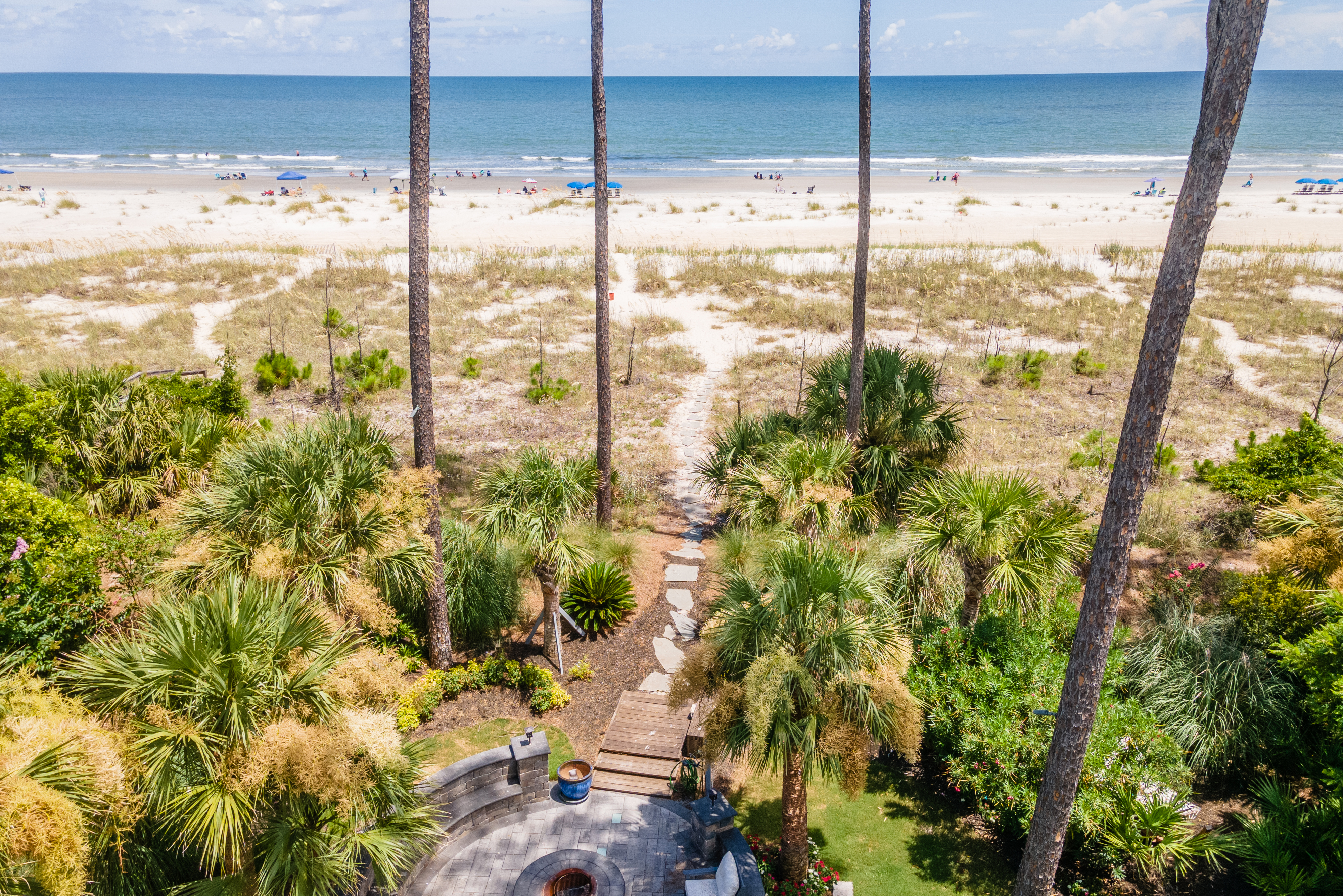Welcome to 11 East Wind | Oceanfront 