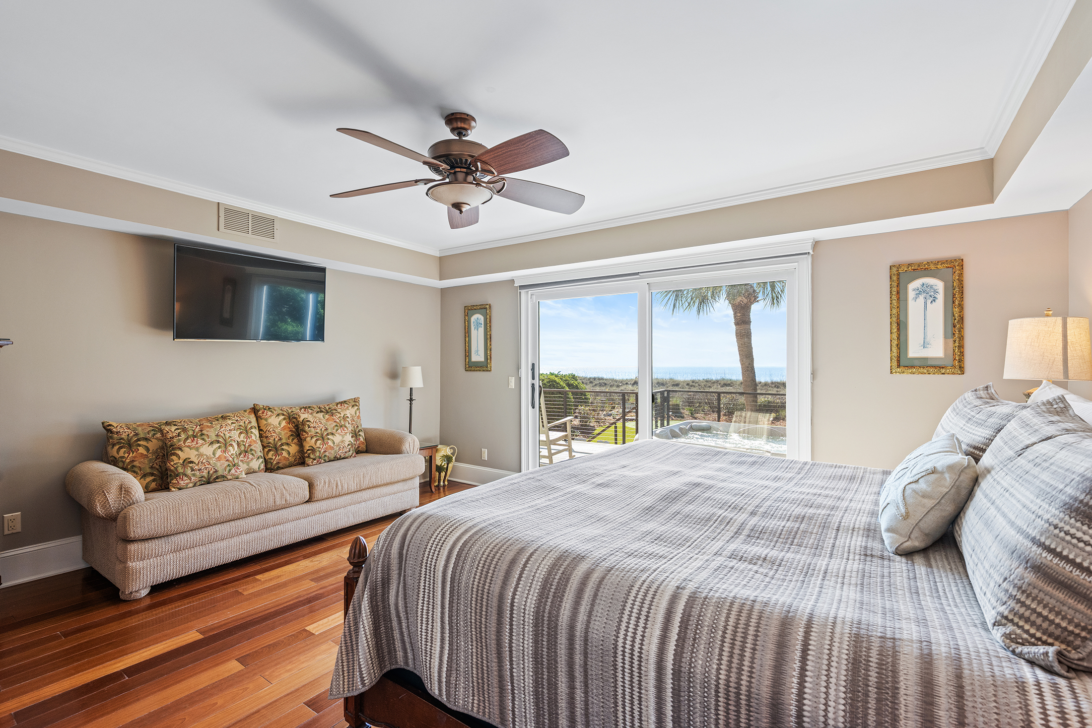 3 Dune lane | Bedroom 2 w/ king bed & sleeper sofa