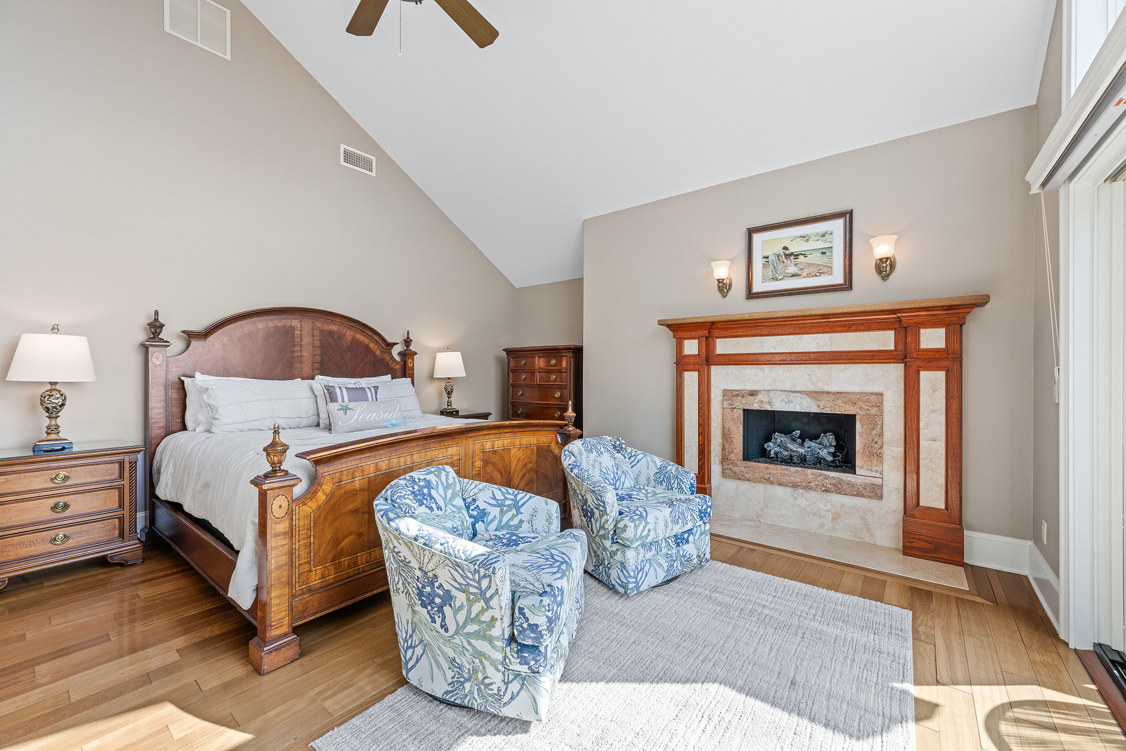 3 Dune Lane | Primary Bedroom w/ king bed & private balcony