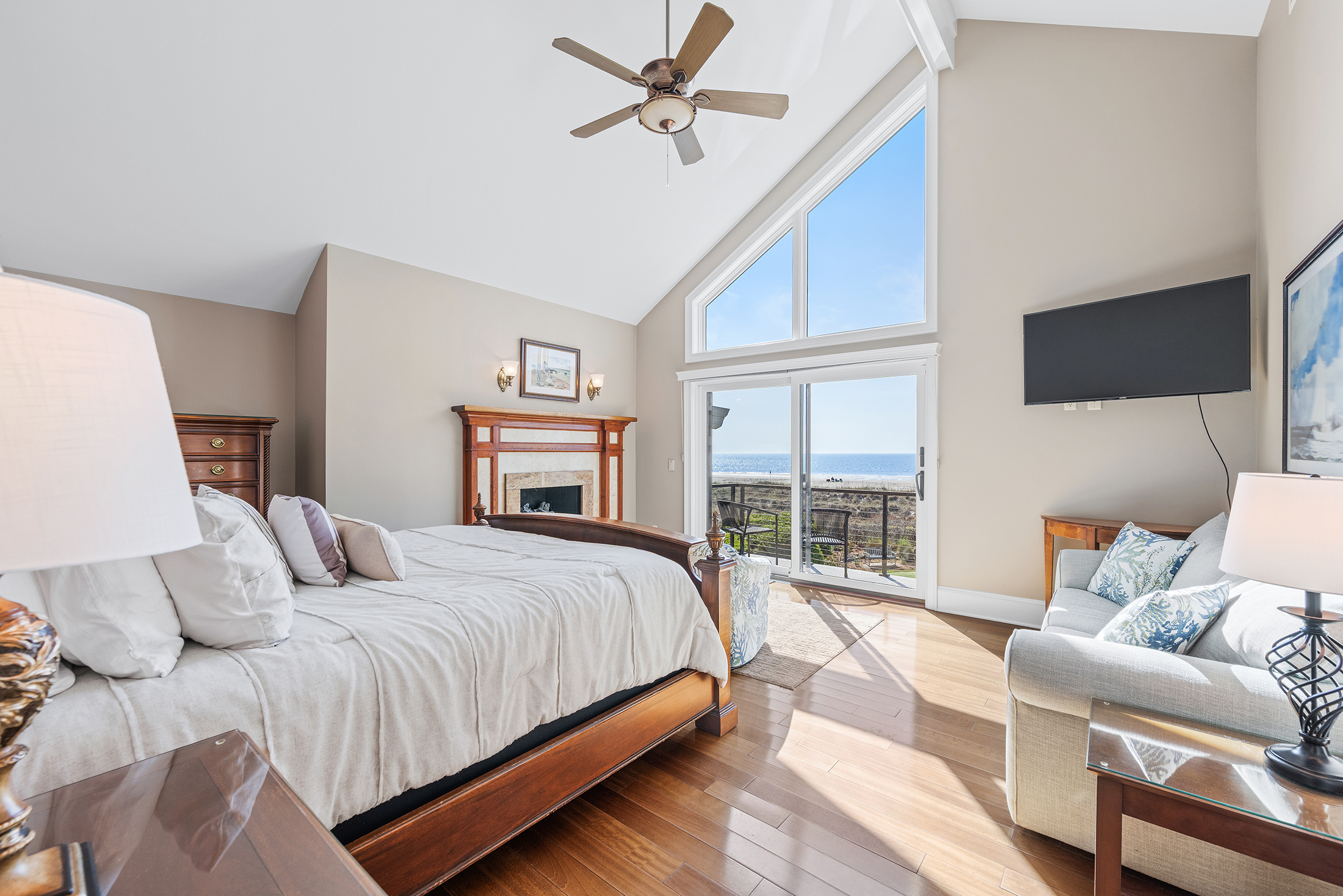 3 Dune Lane | Primary Bedroom w/ king bed & private balcony
