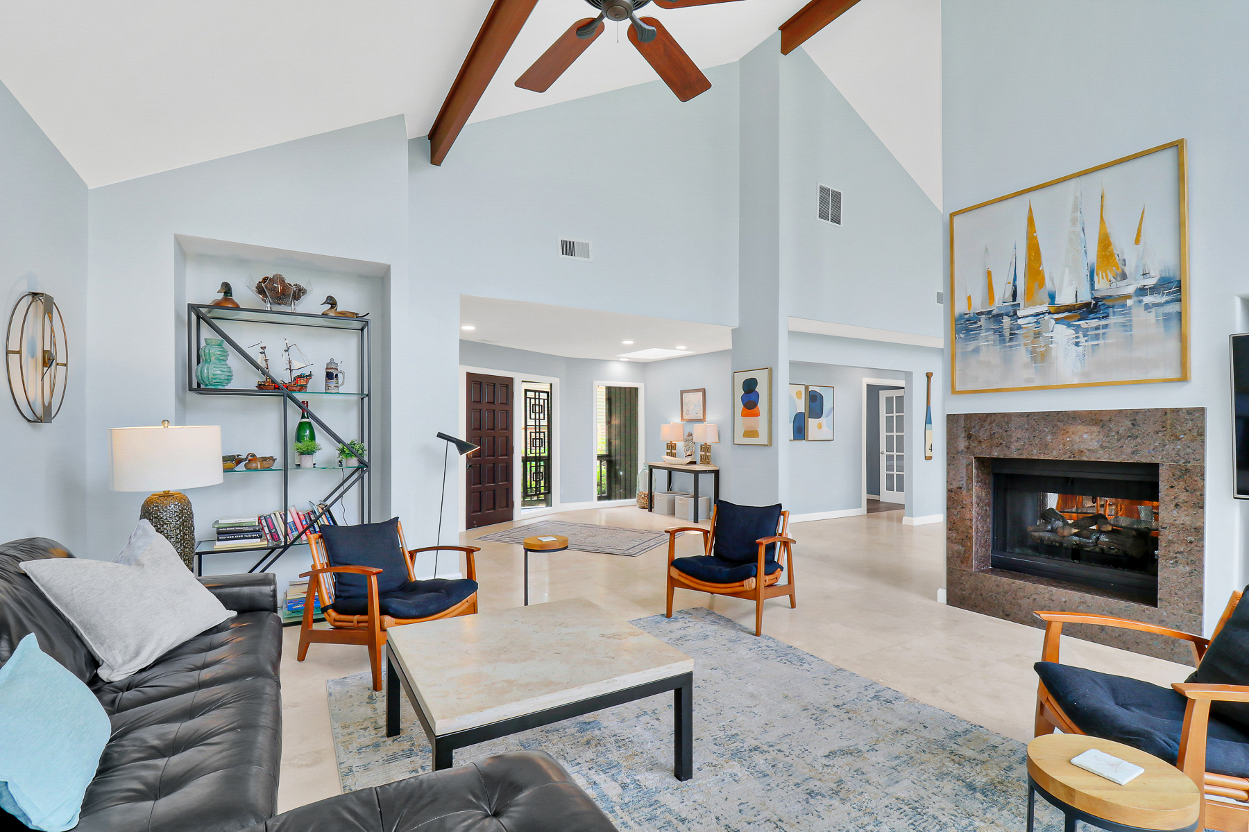 7 Ginger Beer | Living Room