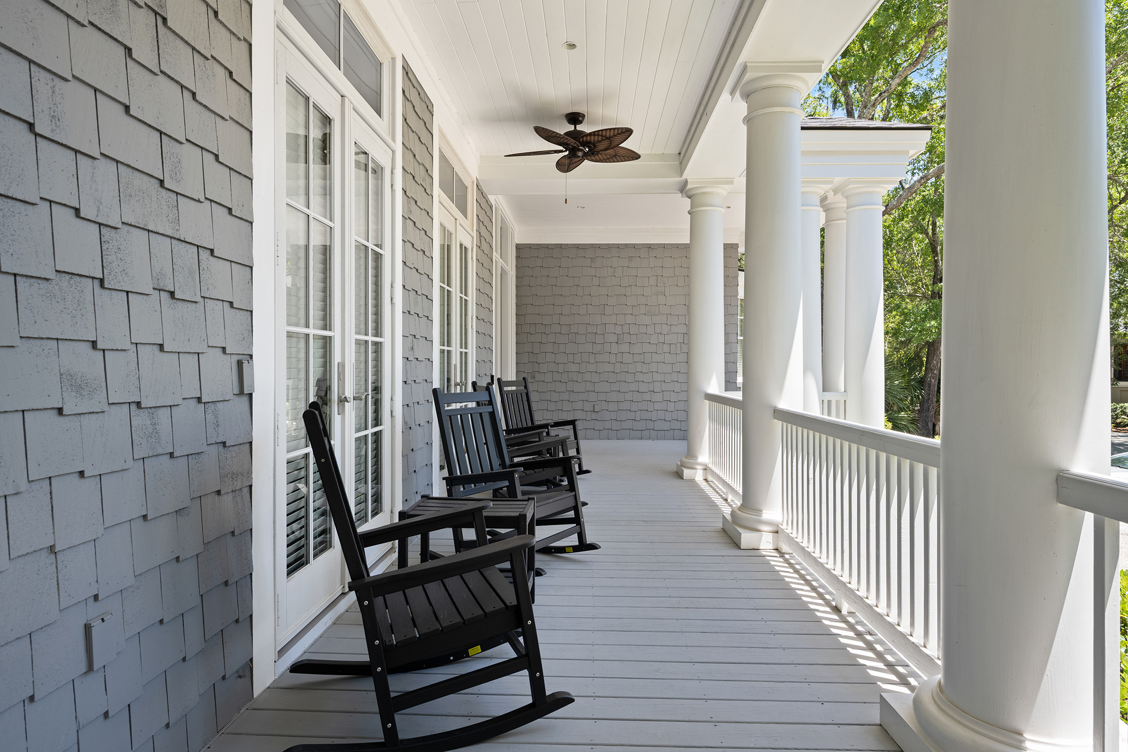 3 Iron Clad | Wrap around porch w/ seating, grill, & fireplace