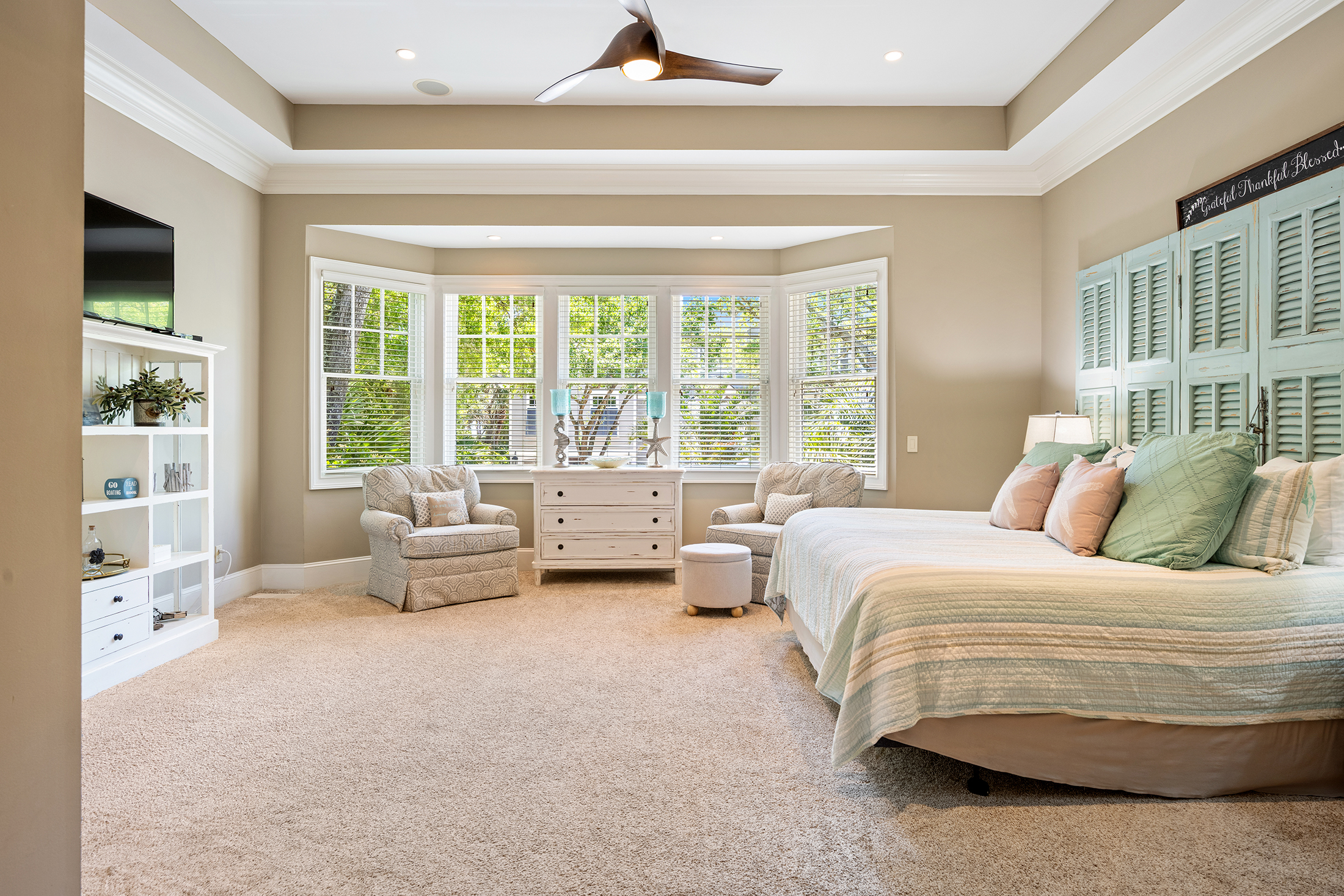 3 Iron Clad | Bedroom 1 king bed w/ ensuite bathroom