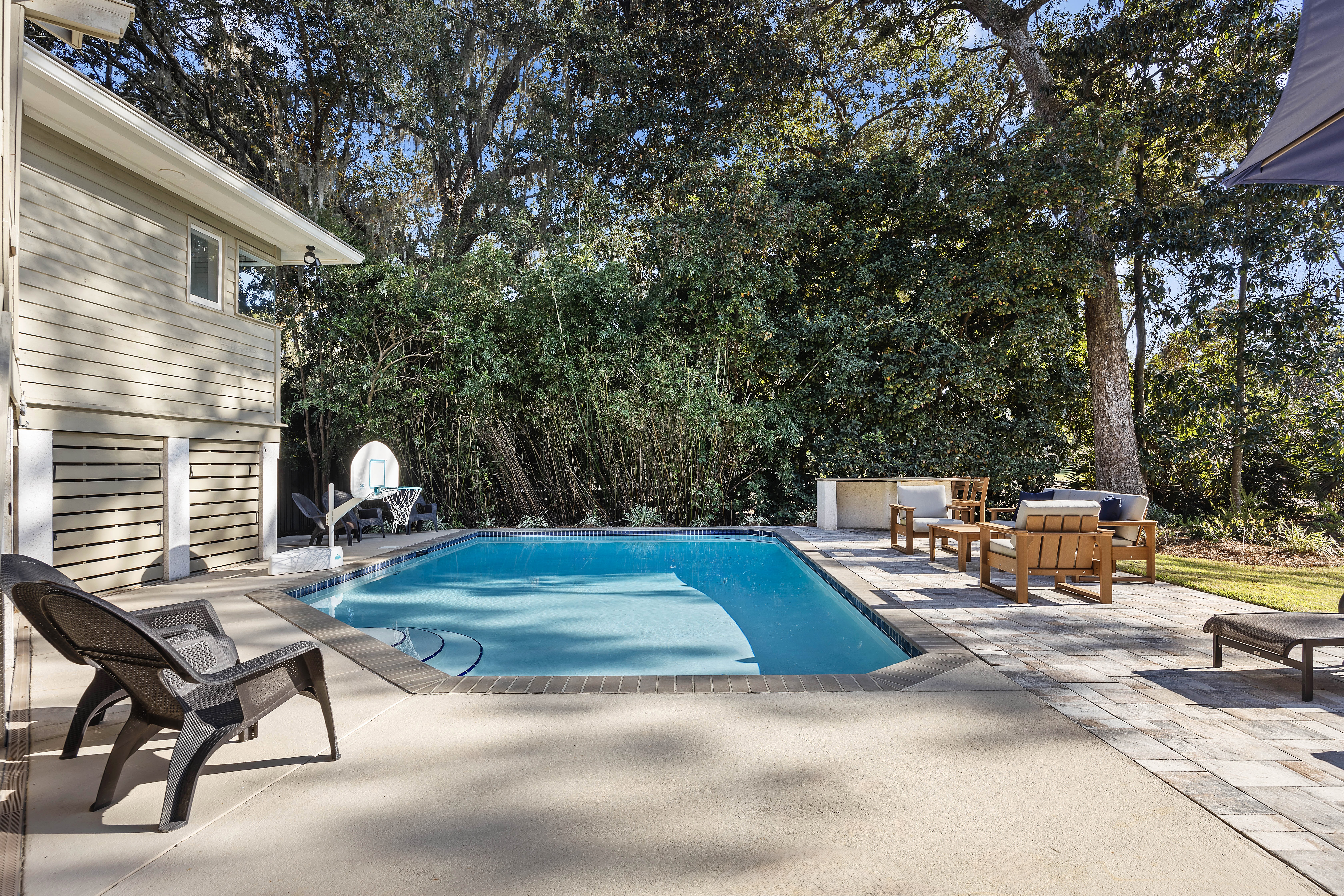2 Tupelo | Stunning Pool deck with fairway views