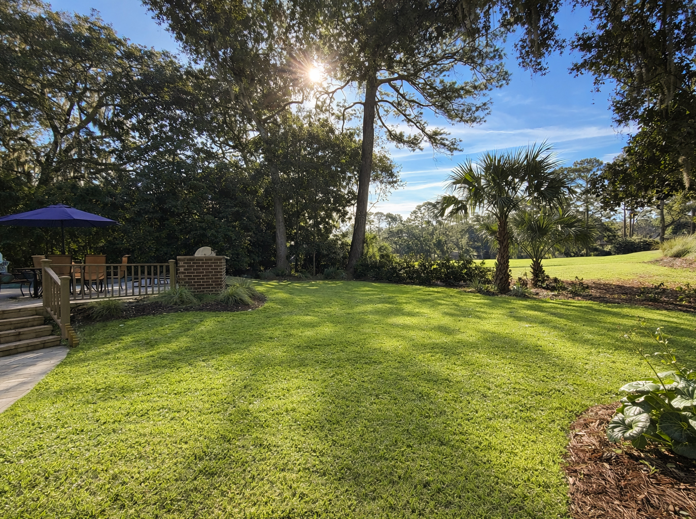 2 Tupelo | Huge Backyard with large grass area