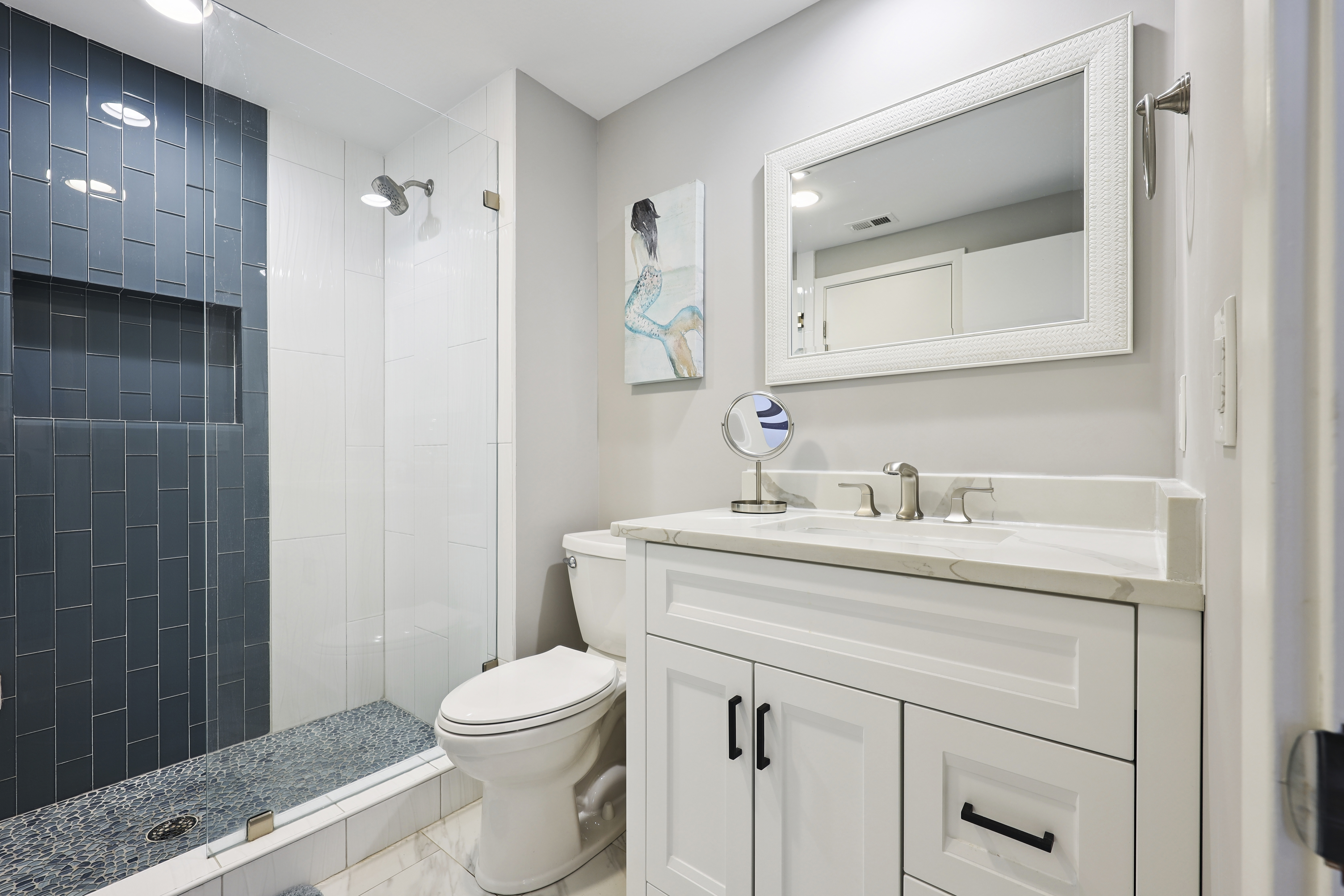 283 Turnberry | Bedroom 2 Bathroom283 Turnberry | Bedroom 2 Bath